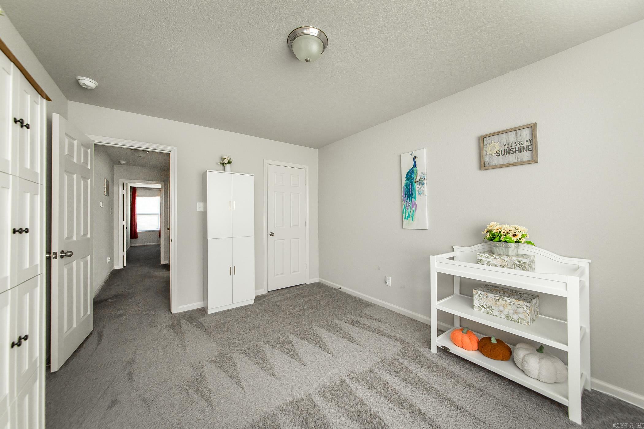 38 Saunder  Ward, AR