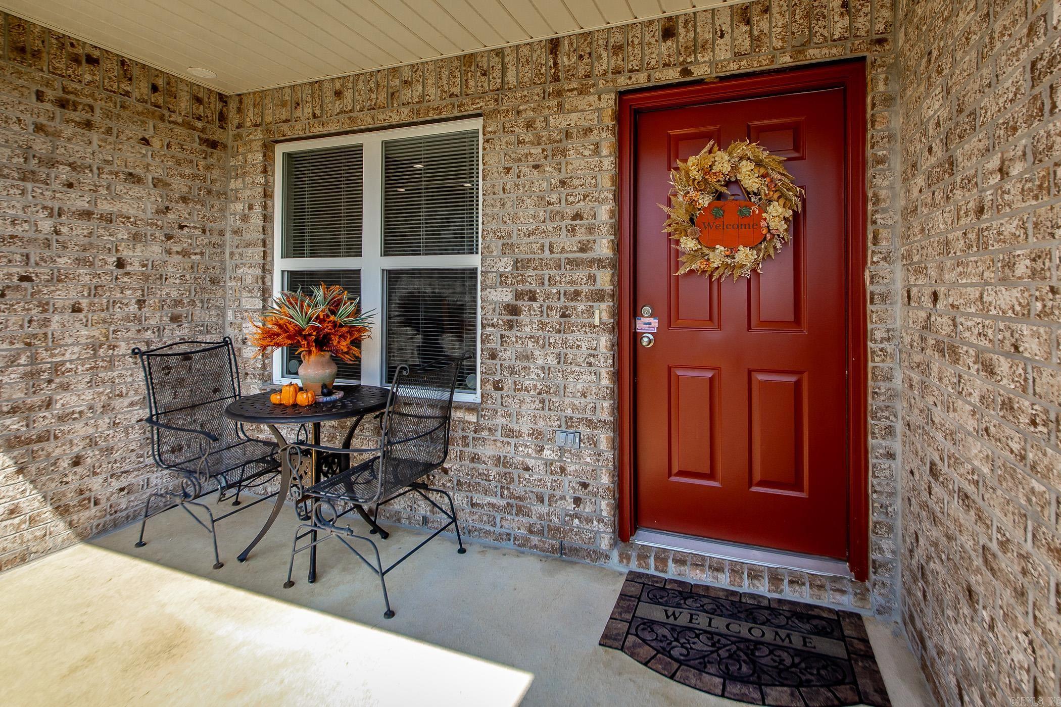 38 Saunder  Ward, AR
