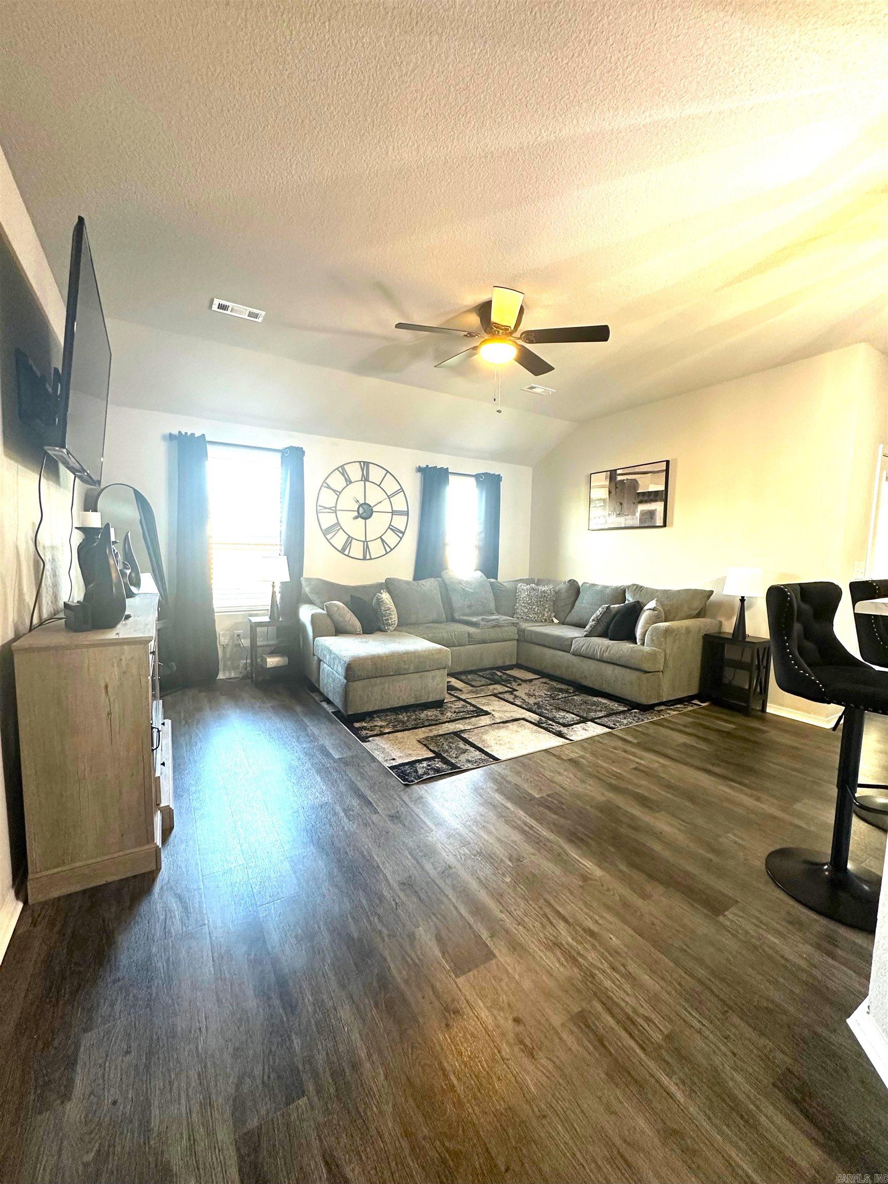 285 Rooster  Conway, AR