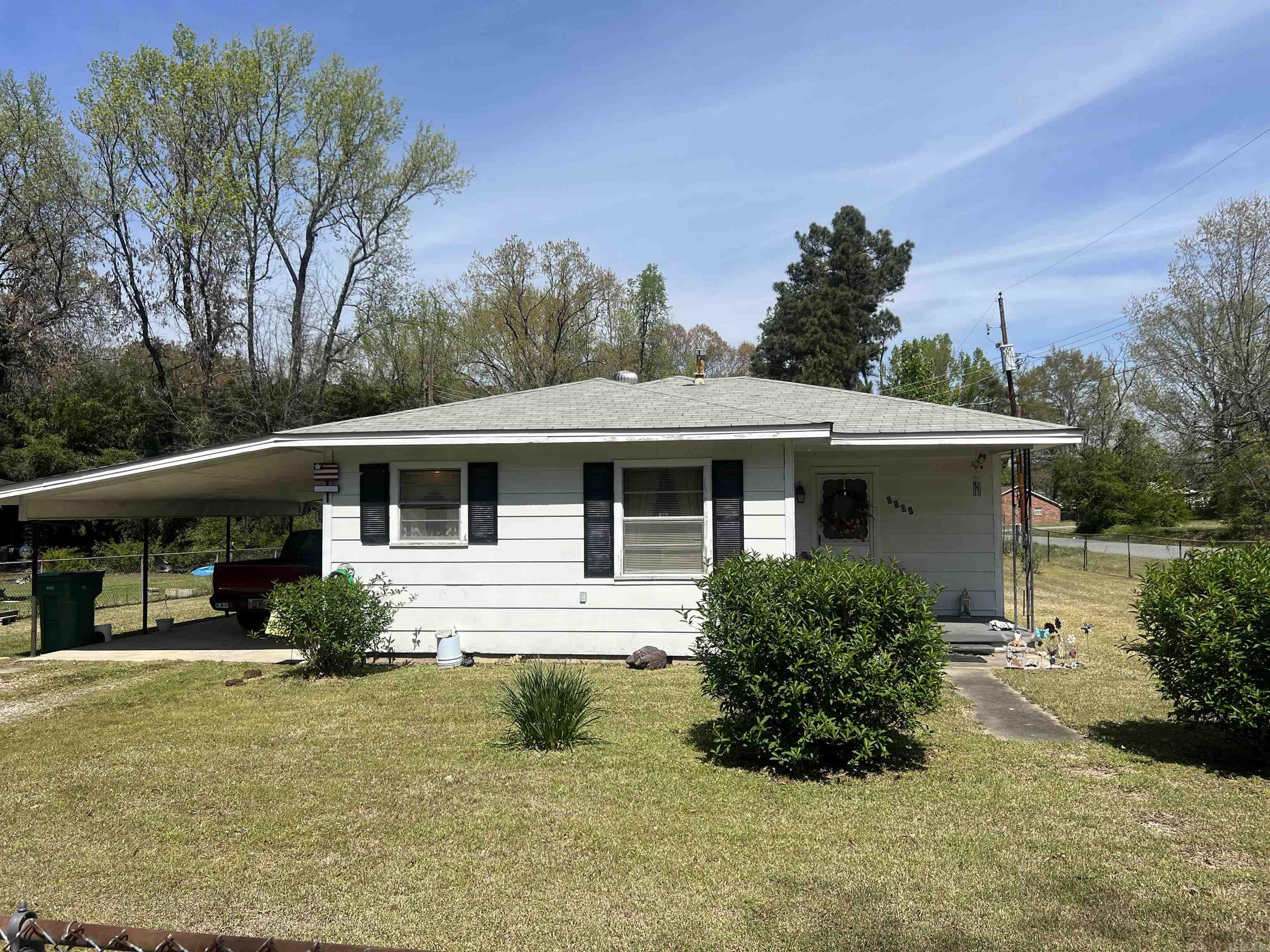 5501 W Mosley  Pine Bluff, AR