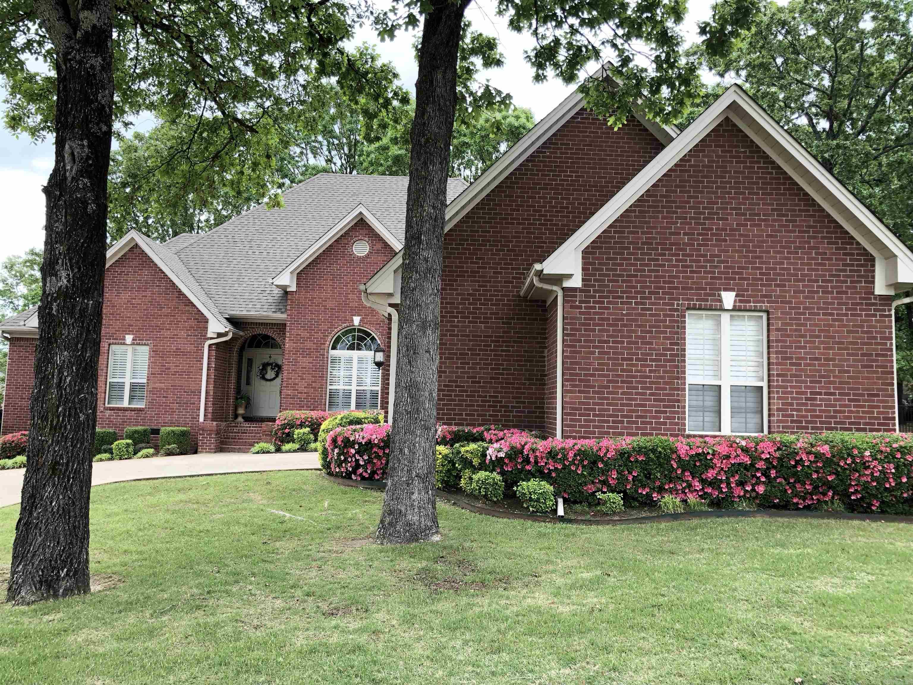 126 Black Oak Place  Searcy, AR