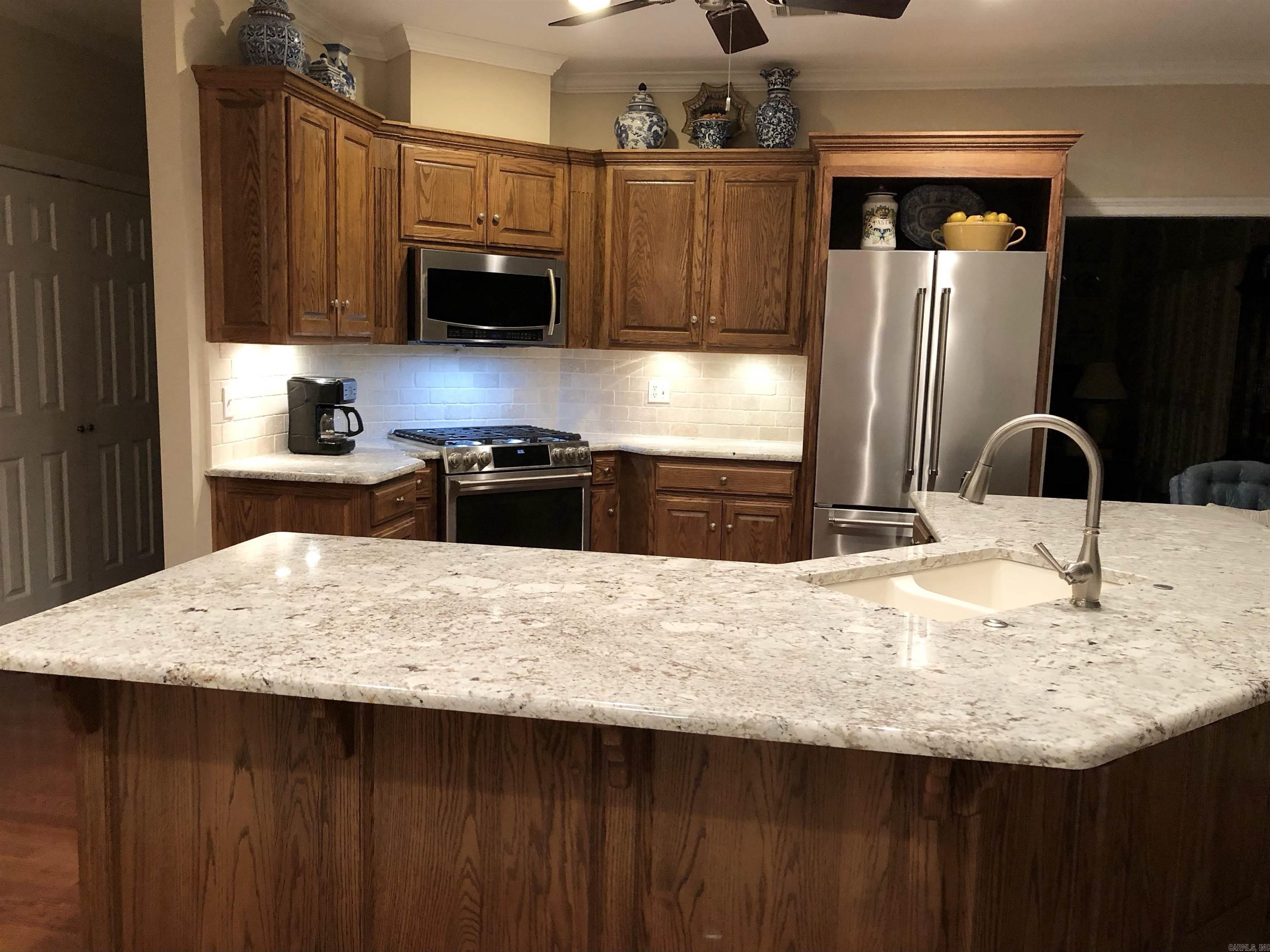 126 Black Oak Place  Searcy, AR