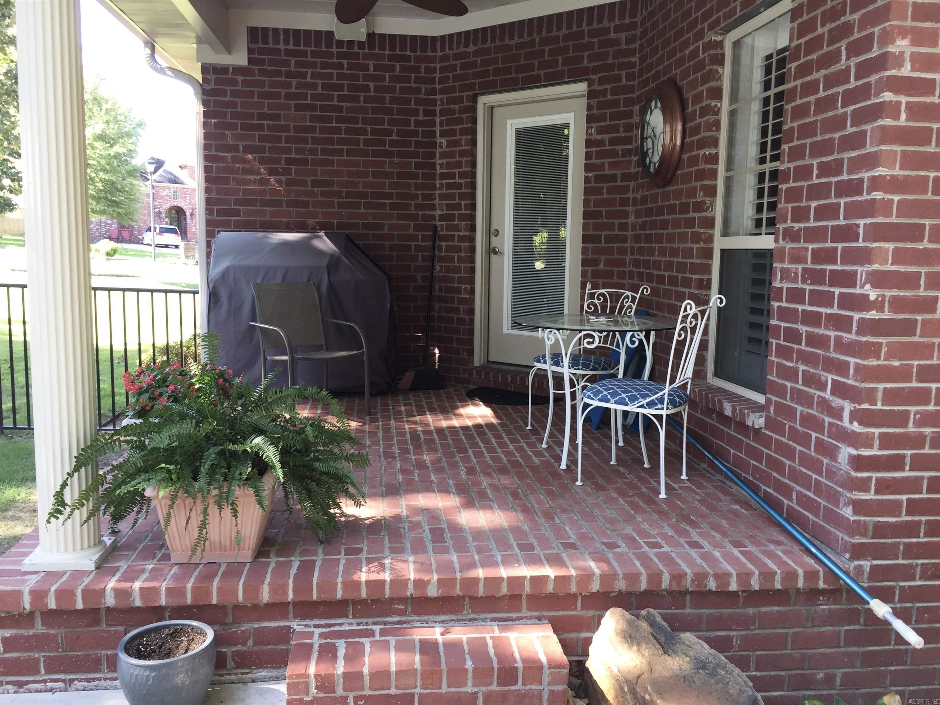 126 Black Oak Place  Searcy, AR