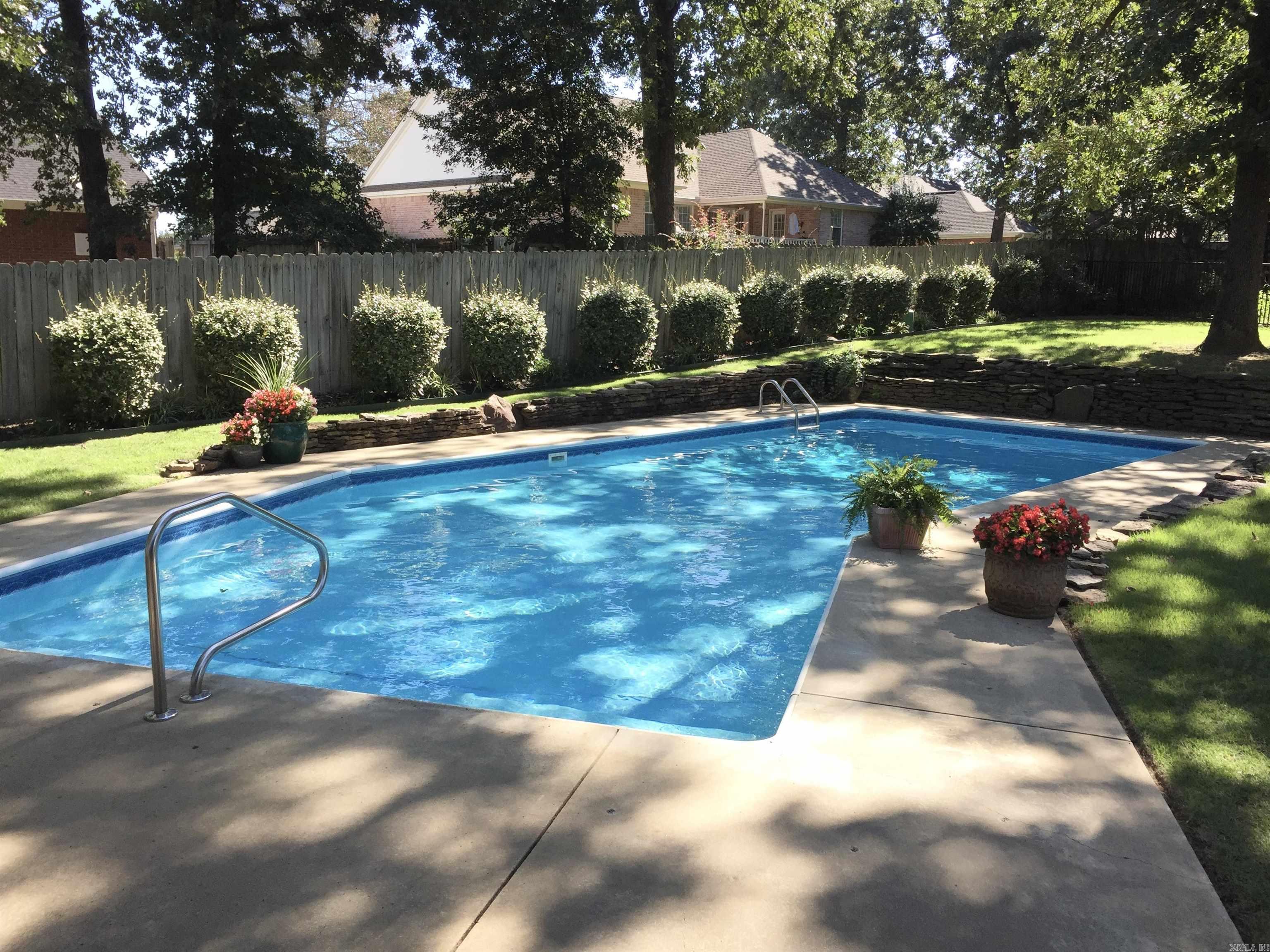 126 Black Oak Place  Searcy, AR