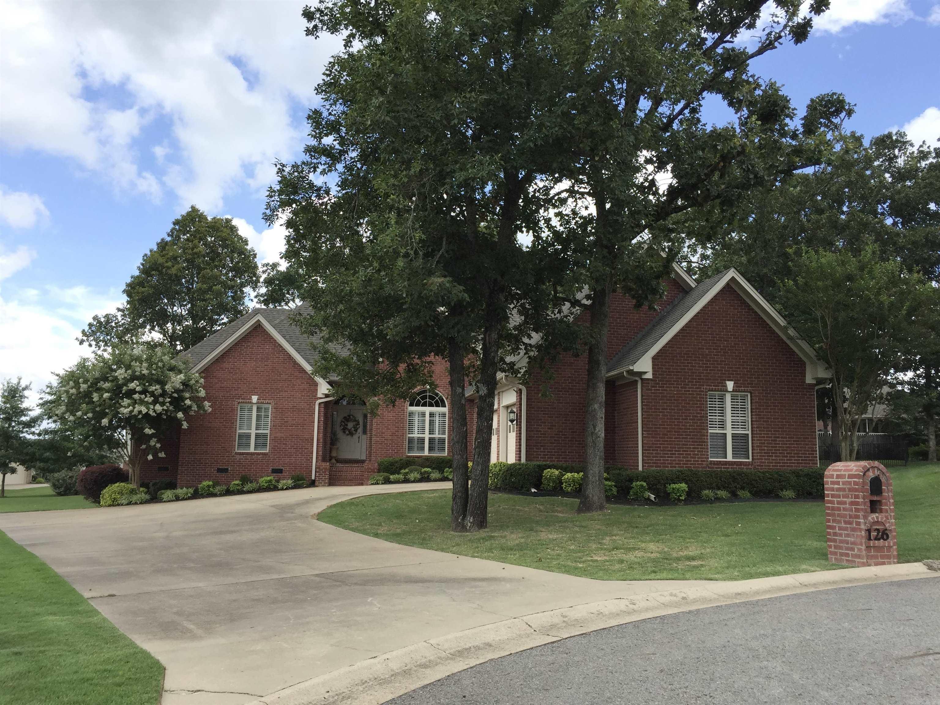 126 Black Oak Place  Searcy, AR