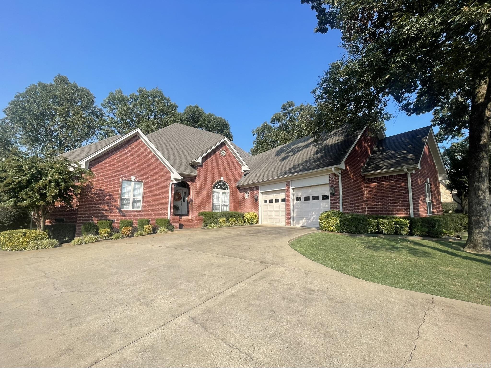 126 Black Oak Place  Searcy, AR