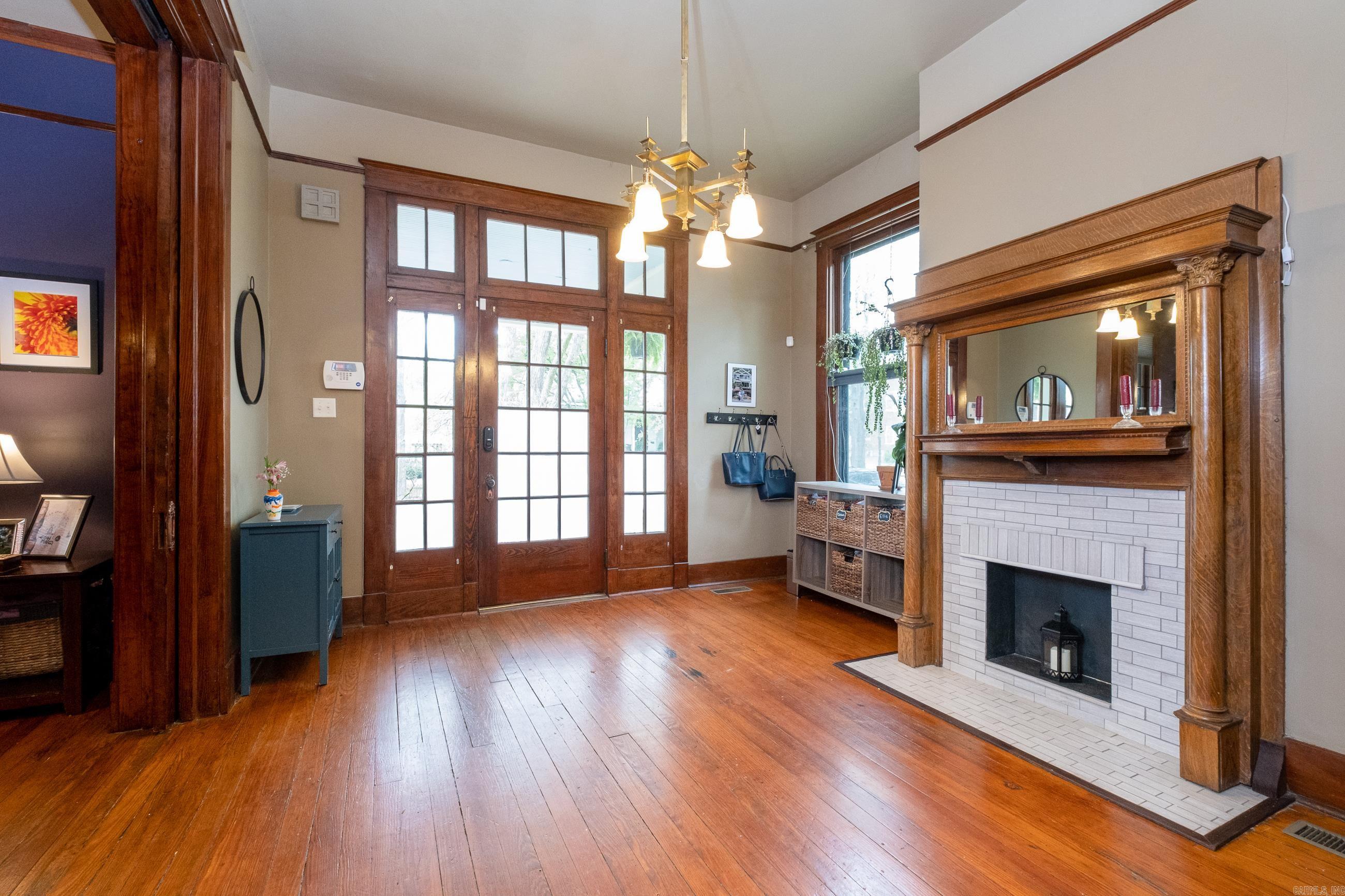 1009 Rock  Little Rock, AR