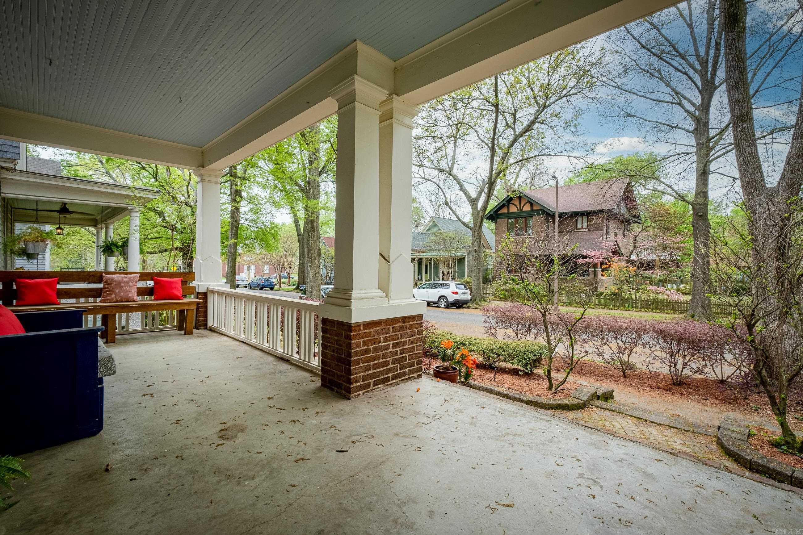 1009 Rock  Little Rock, AR