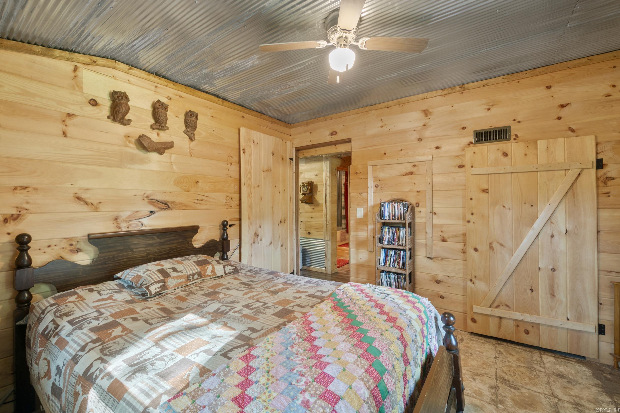 104 Landing  West Point, AR