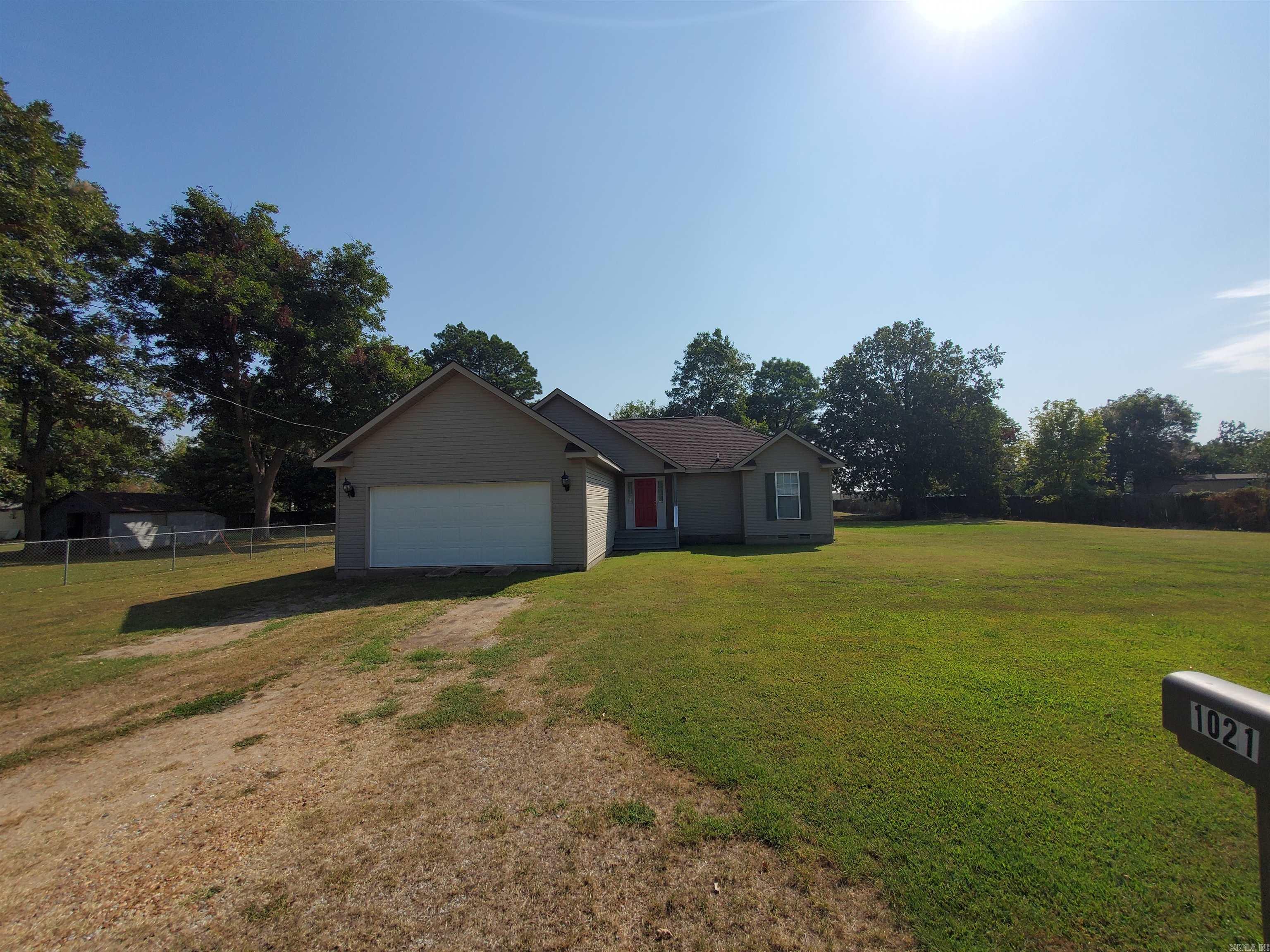 1021 S Stewart  Rector, AR