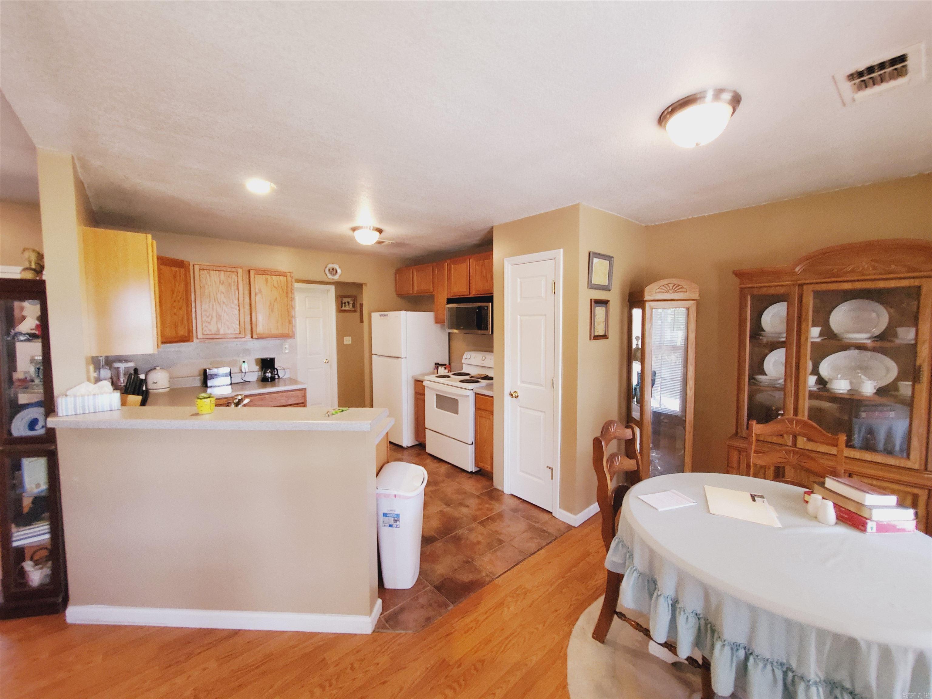 1021 S Stewart  Rector, AR