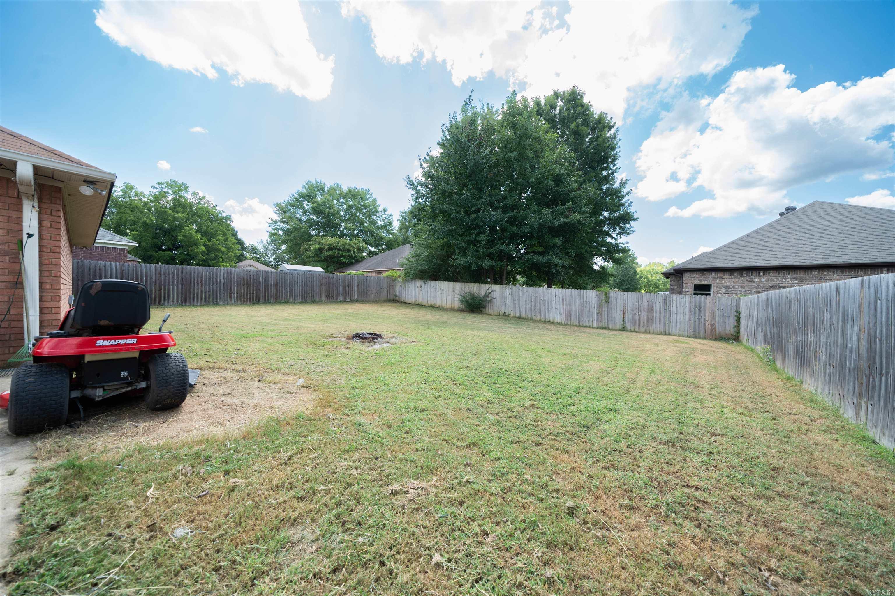 11 4th  Greenbrier, AR