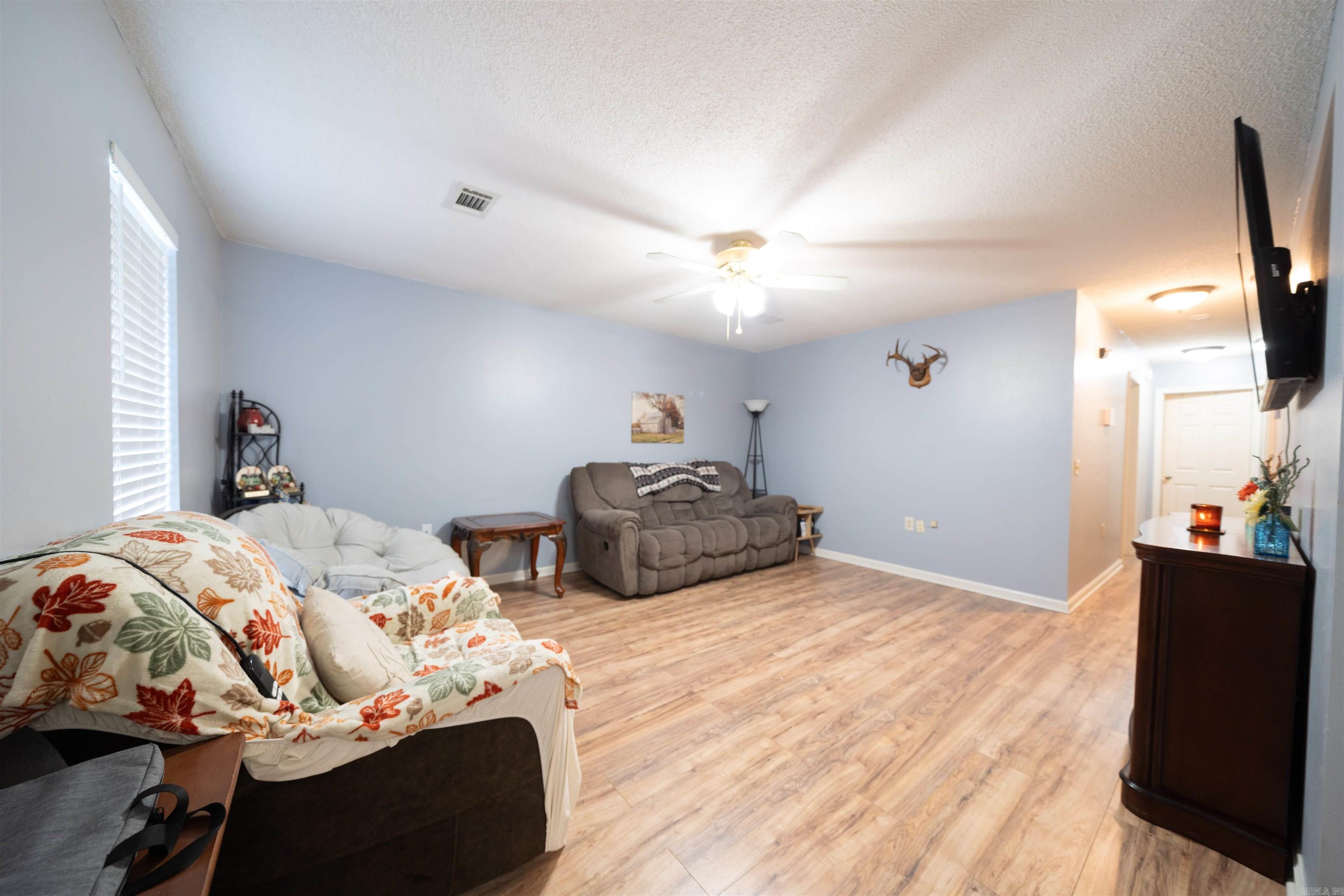 11 4th  Greenbrier, AR