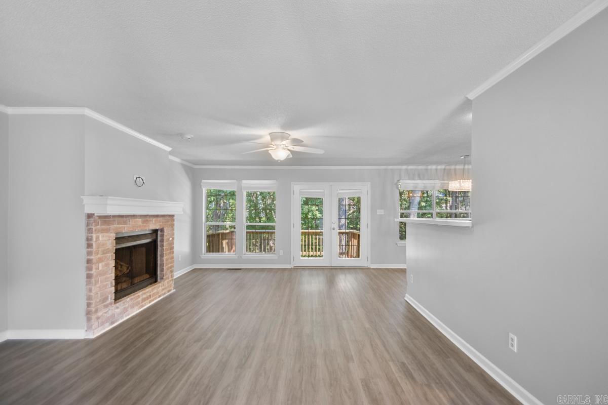 1213 River Oaks  Benton, AR