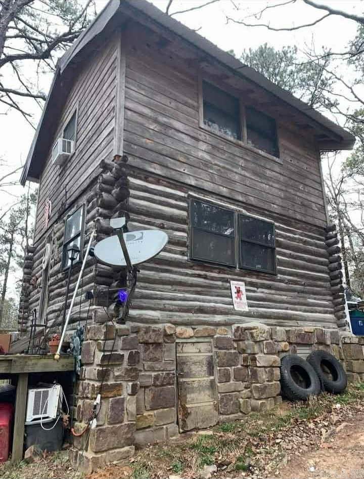 8933 Johnson Creek Rd  Boles, AR