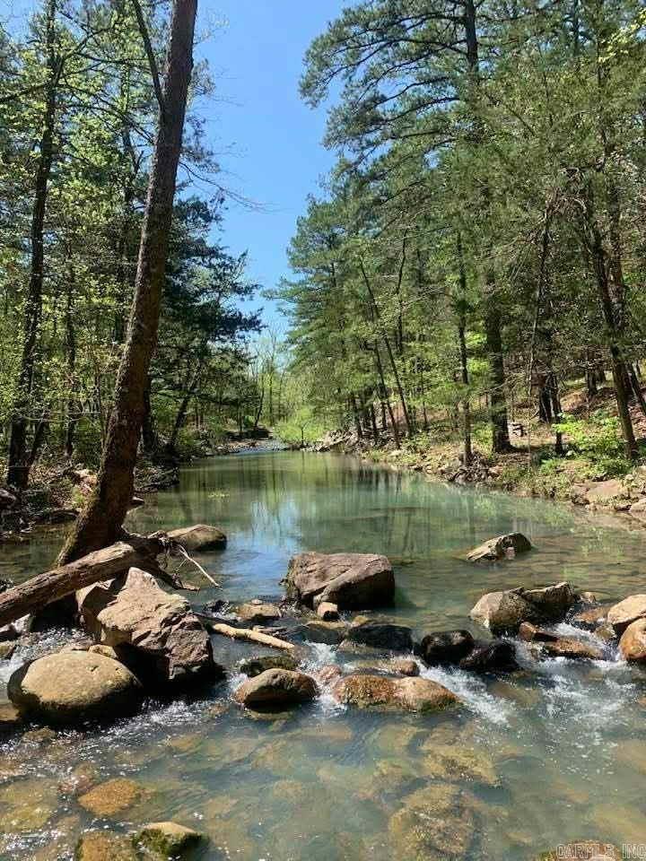 8933 Johnson Creek Rd  Boles, AR