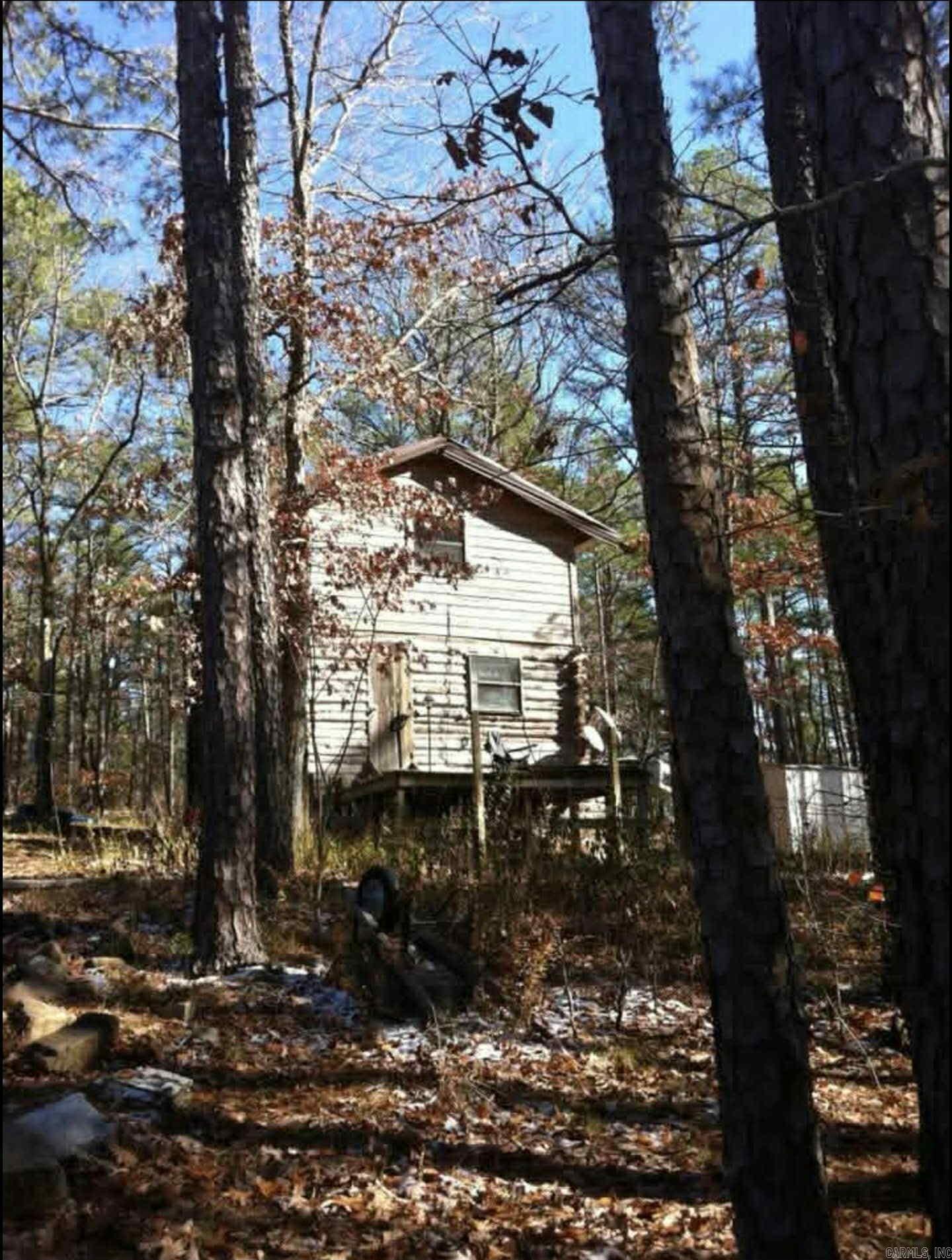 8933 Johnson Creek Rd  Boles, AR