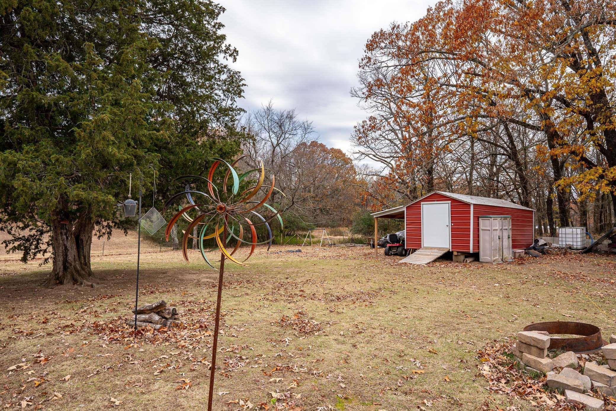 270 HICKORY HILLS DR.  Austin, AR