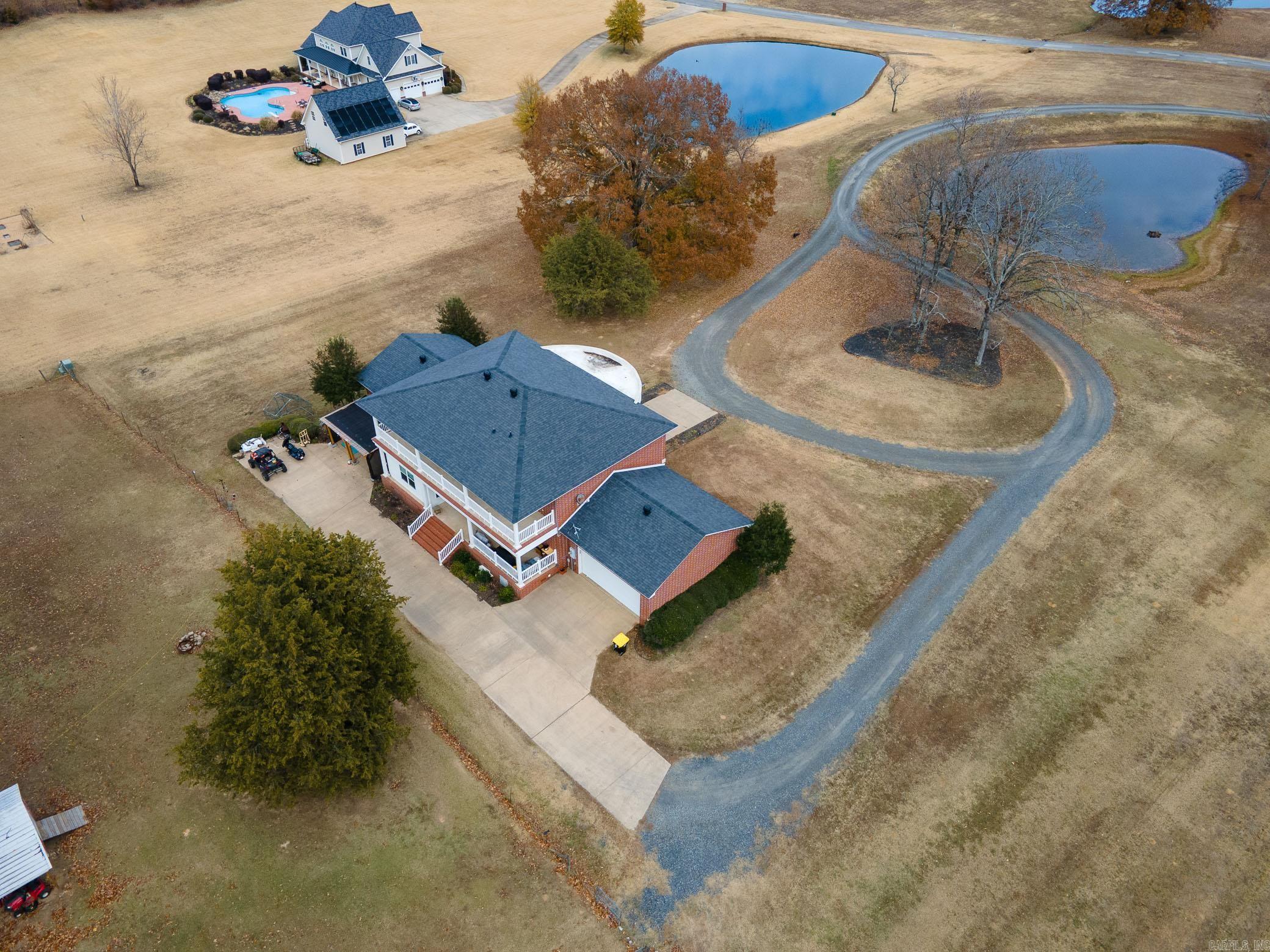 270 HICKORY HILLS DR.  Austin, AR