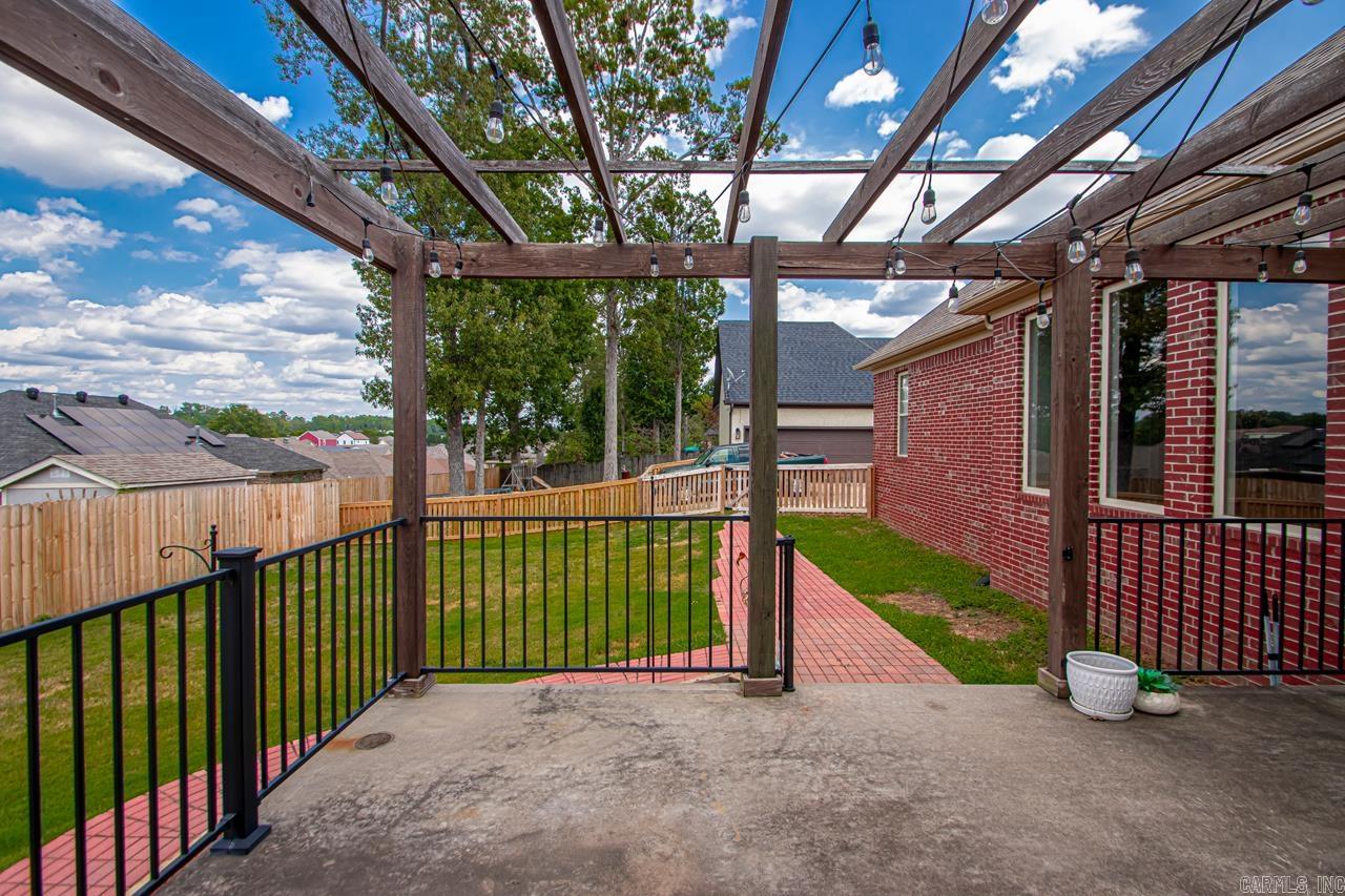 4040 Robinwood  Bryant, AR