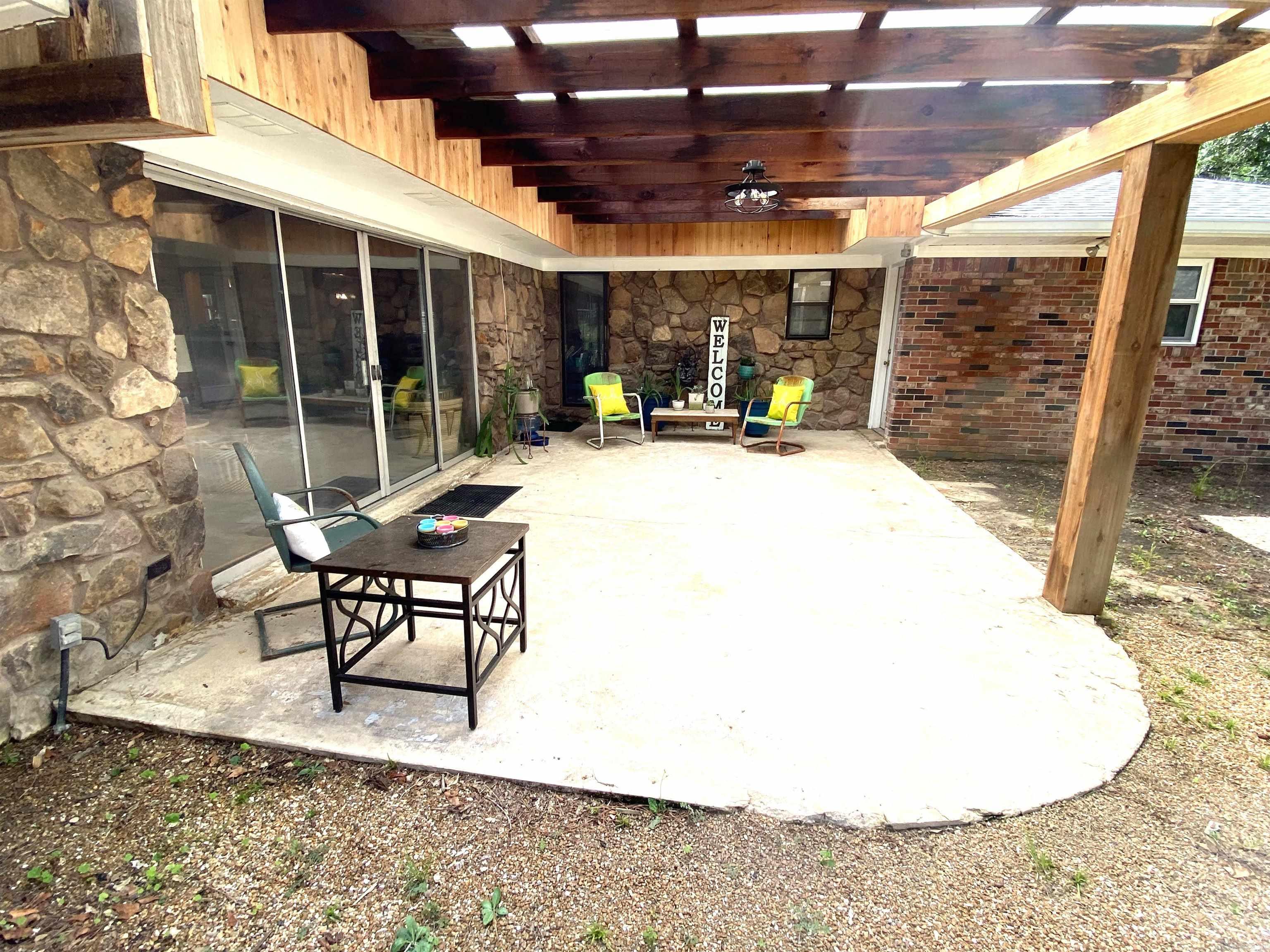 1203 Pine Circle  Smackover, AR