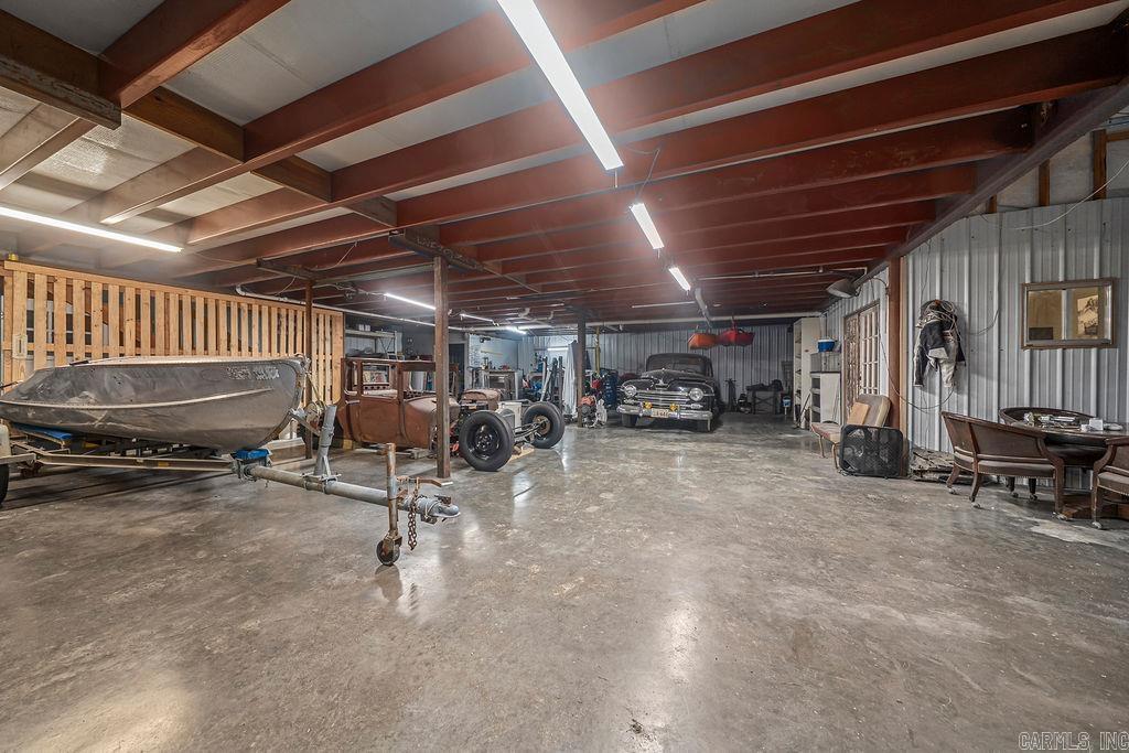 15 Big Bear  Story, AR