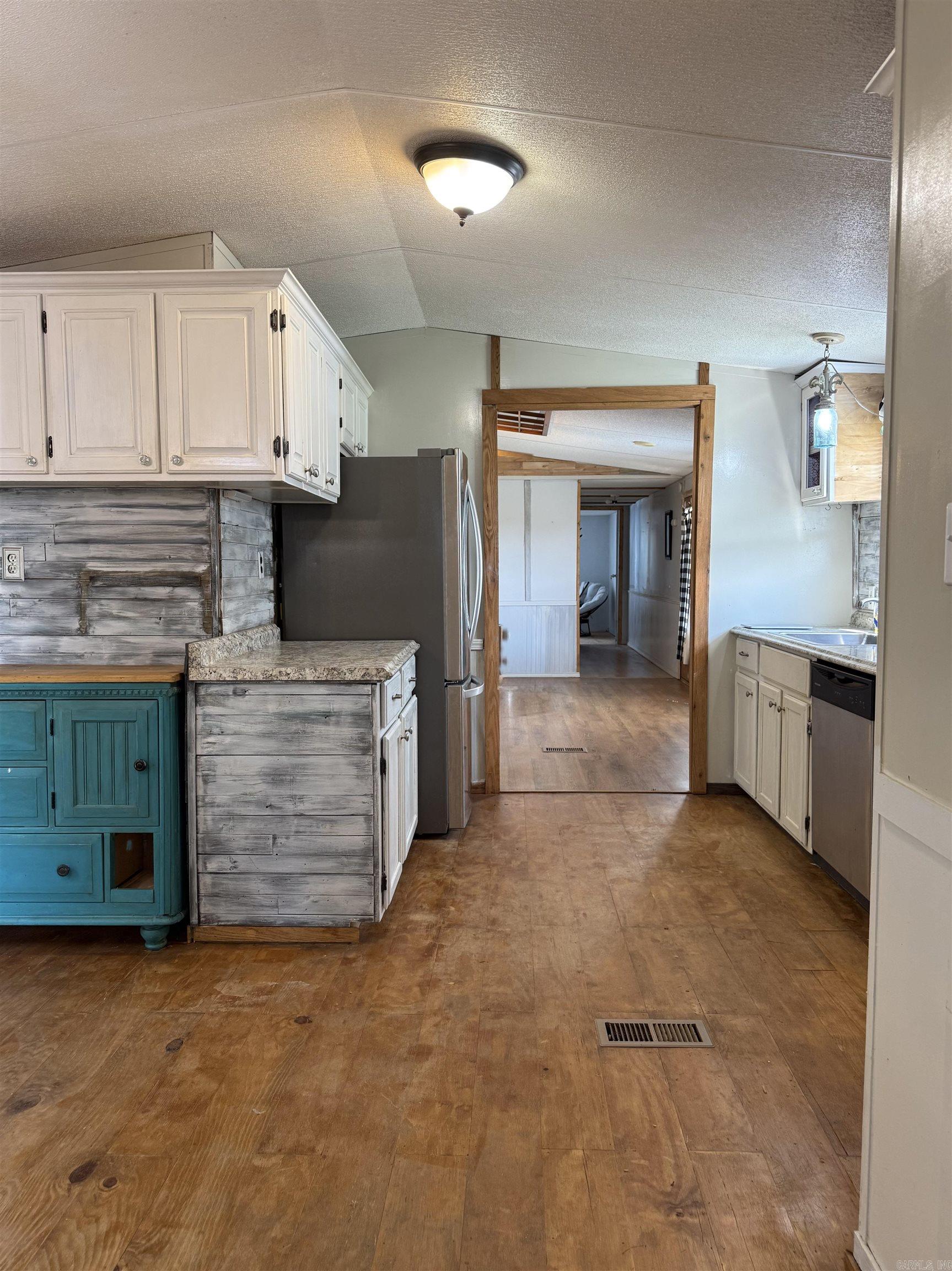 303 Bee Branch  Quitman, AR