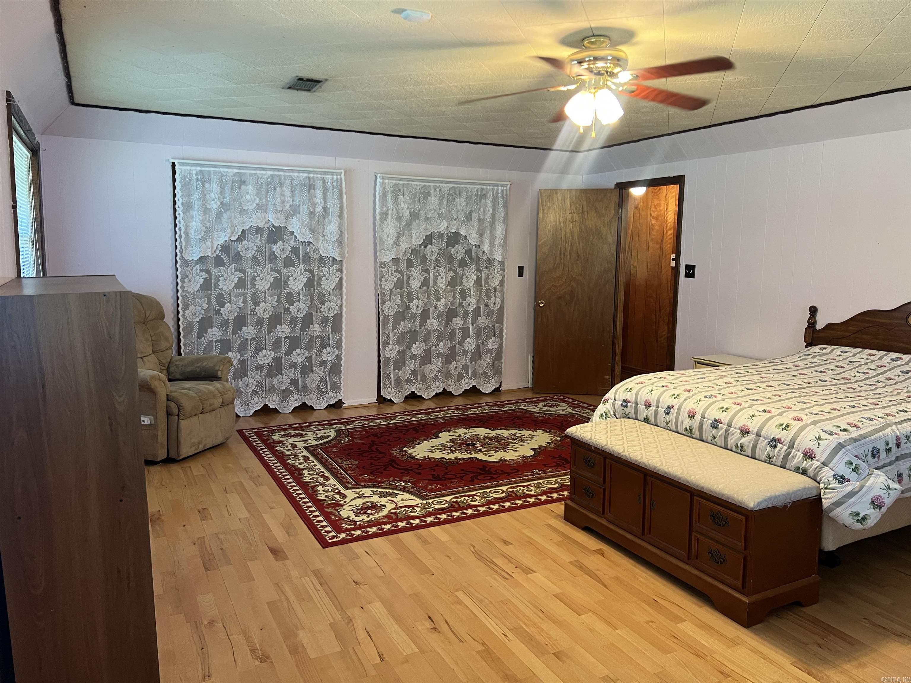412 Highway 104  White Hall, AR