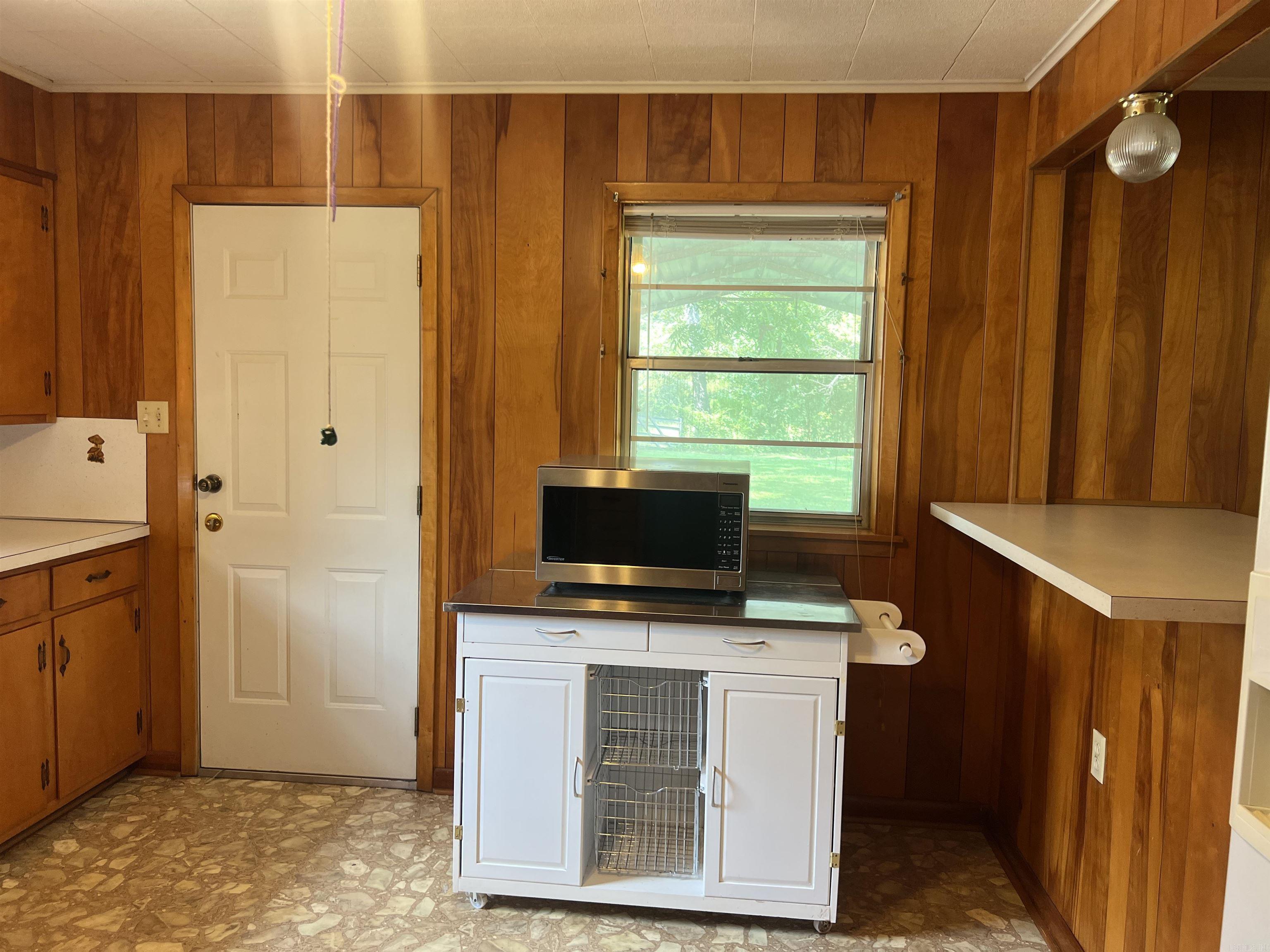 412 Highway 104  White Hall, AR