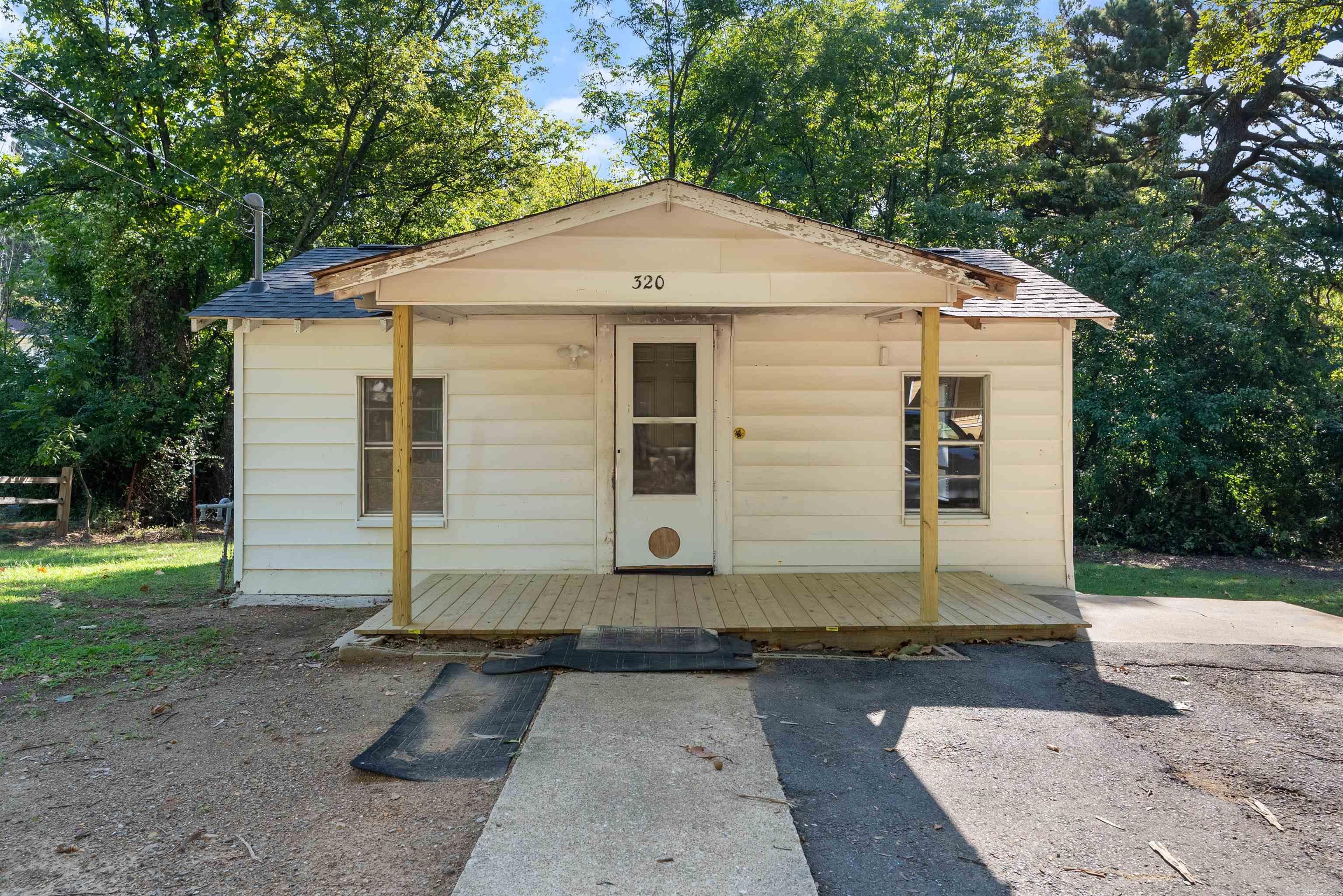 320 Cooper  Hot Springs, AR