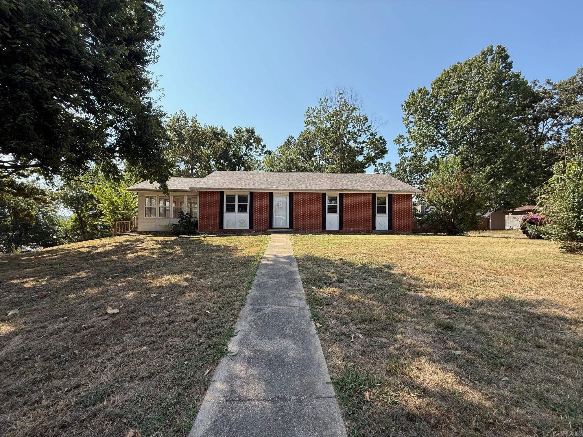 1706 Chuck  West Plains, MO, MO