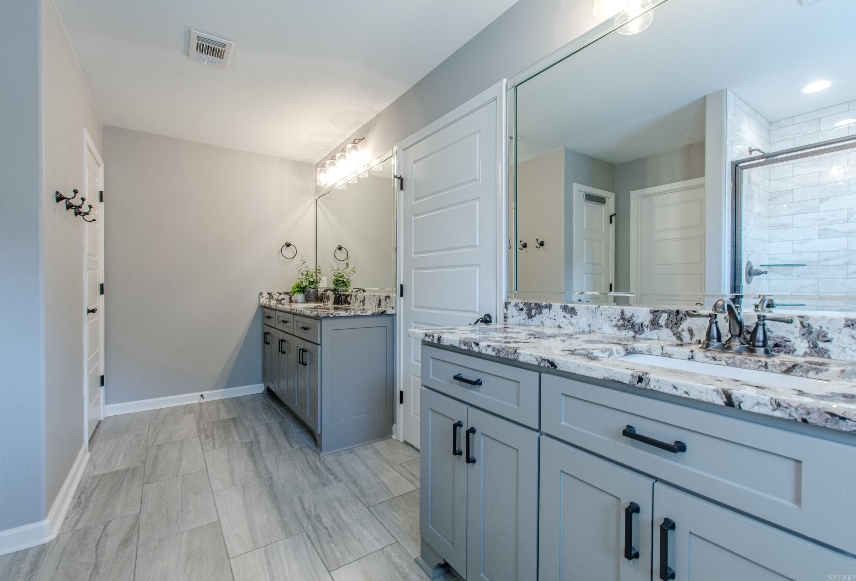 6216 Lewiston  Alexander, AR