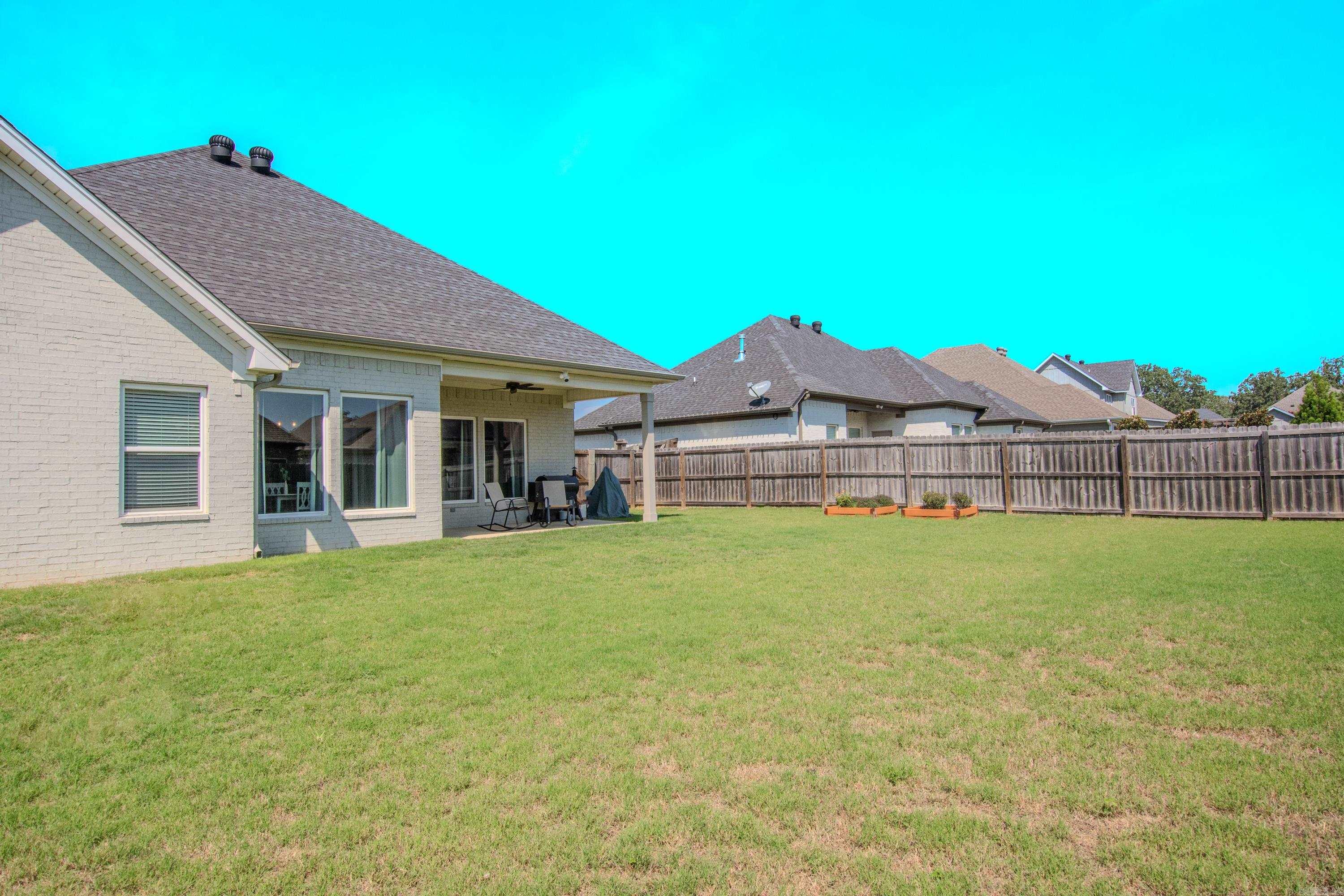 6216 Lewiston  Alexander, AR