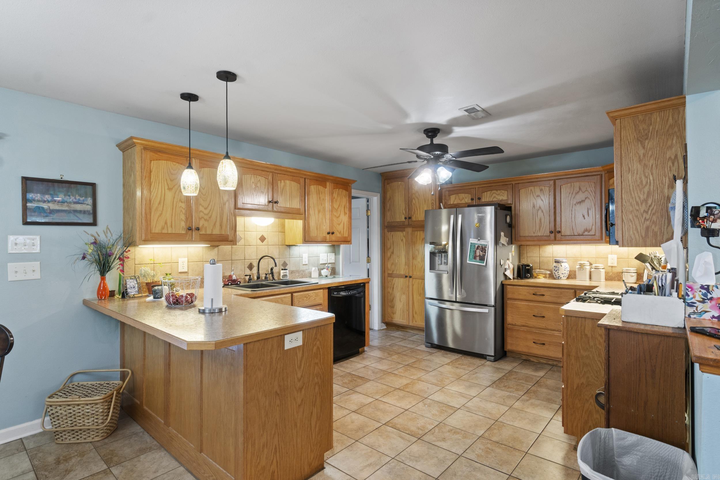 619 Valley View Rd.  Mount Vernon, AR
