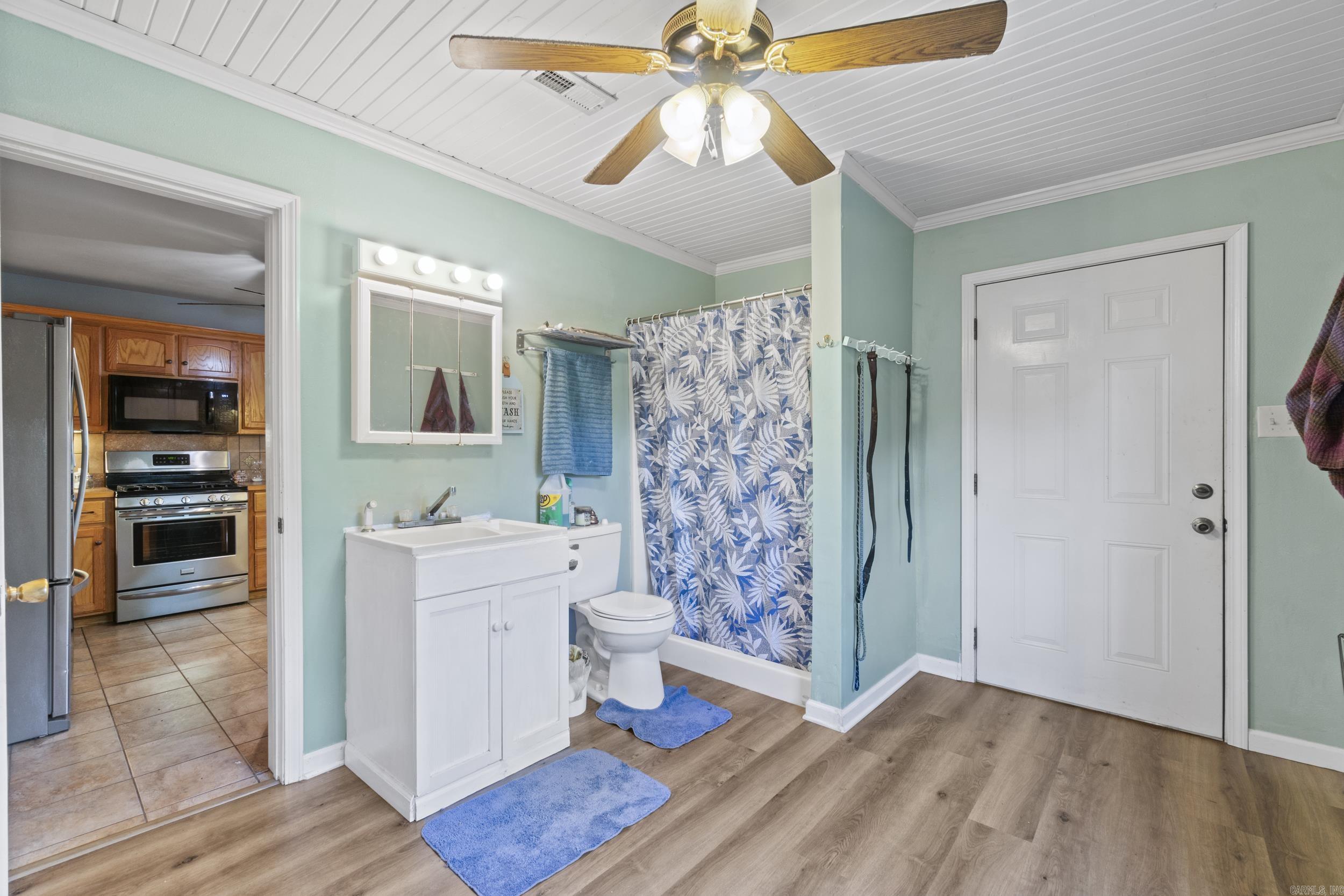 619 Valley View Rd.  Mount Vernon, AR
