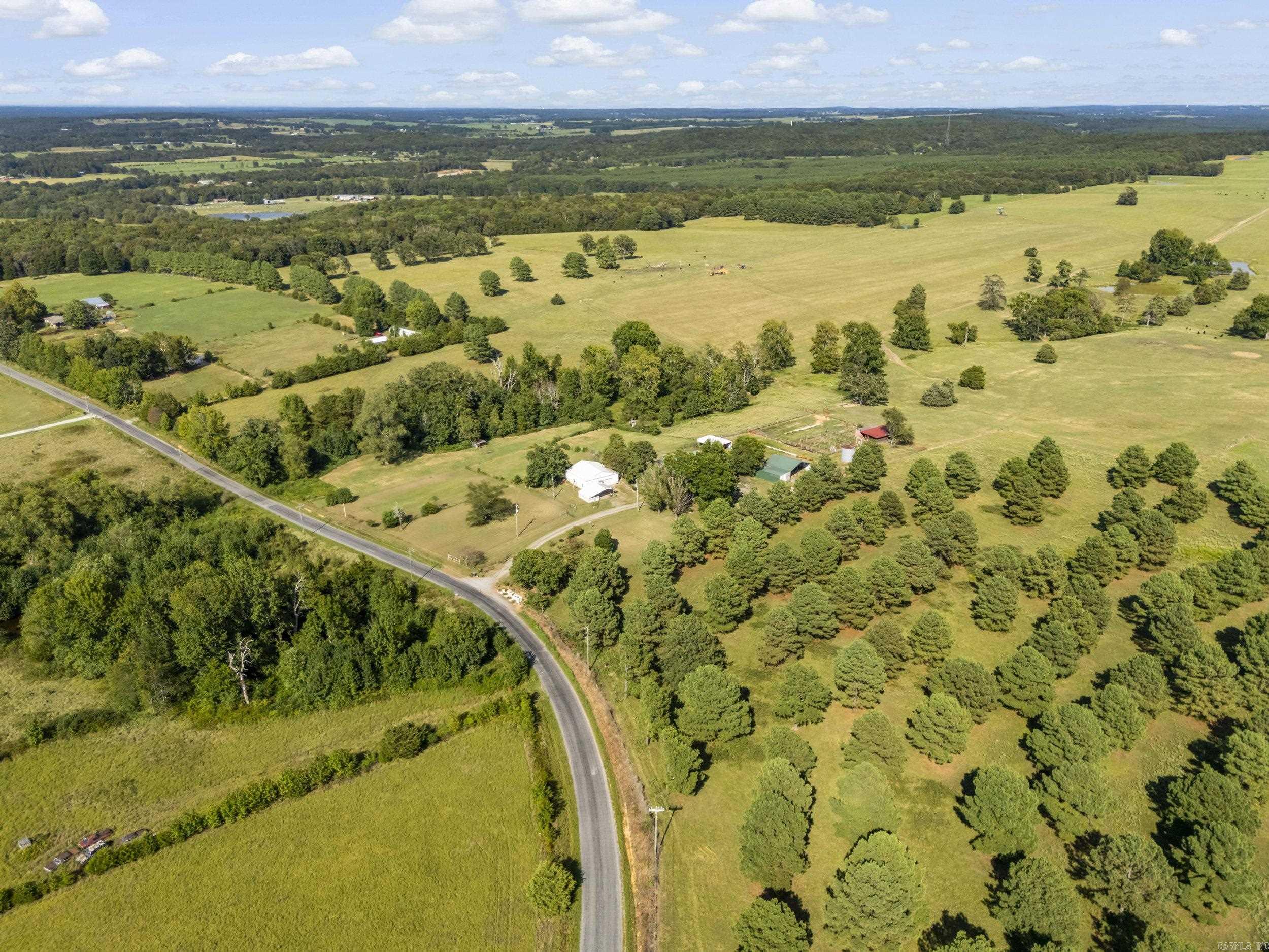 619 Valley View Rd.  Mount Vernon, AR