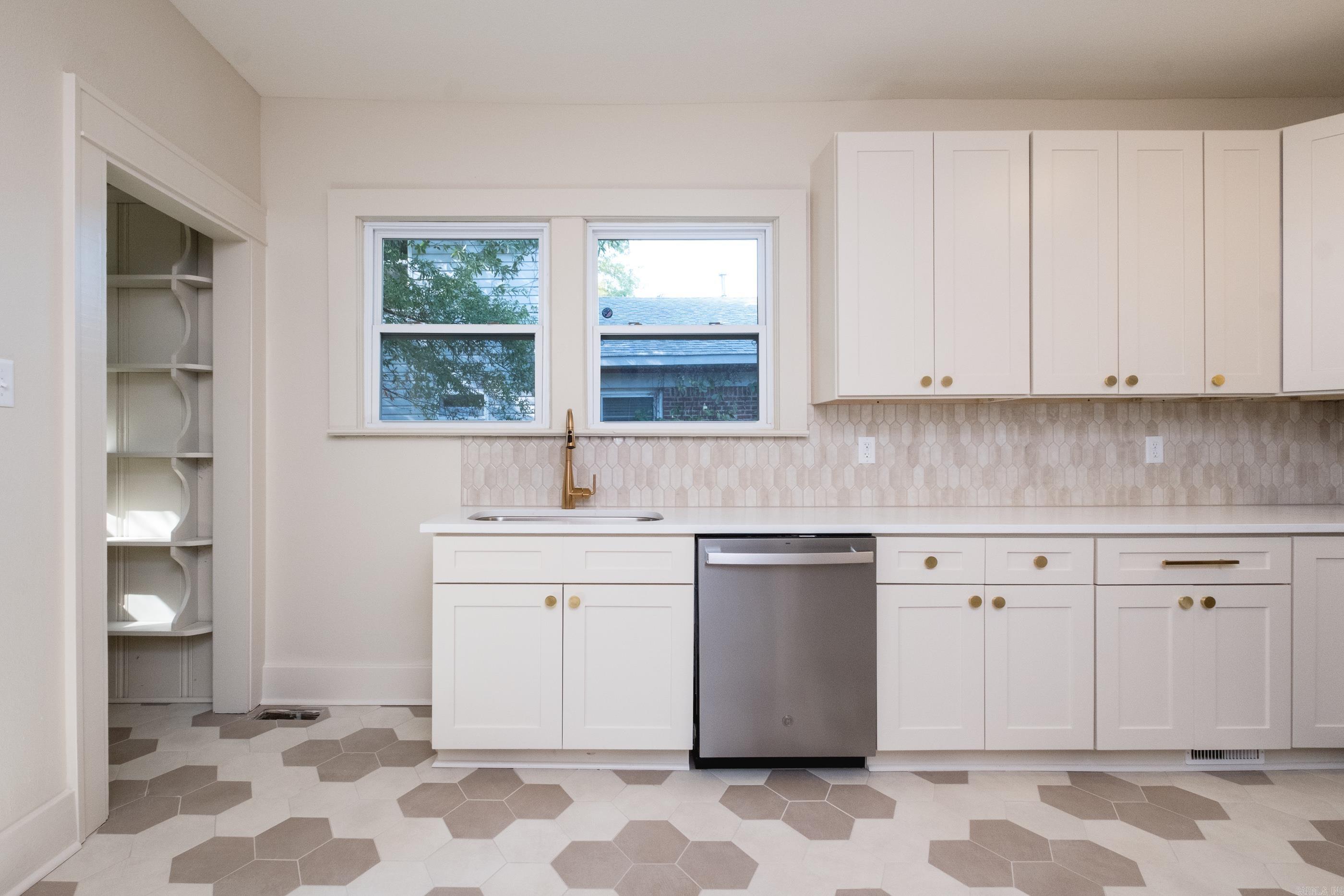 312 Valmar  Little Rock, AR