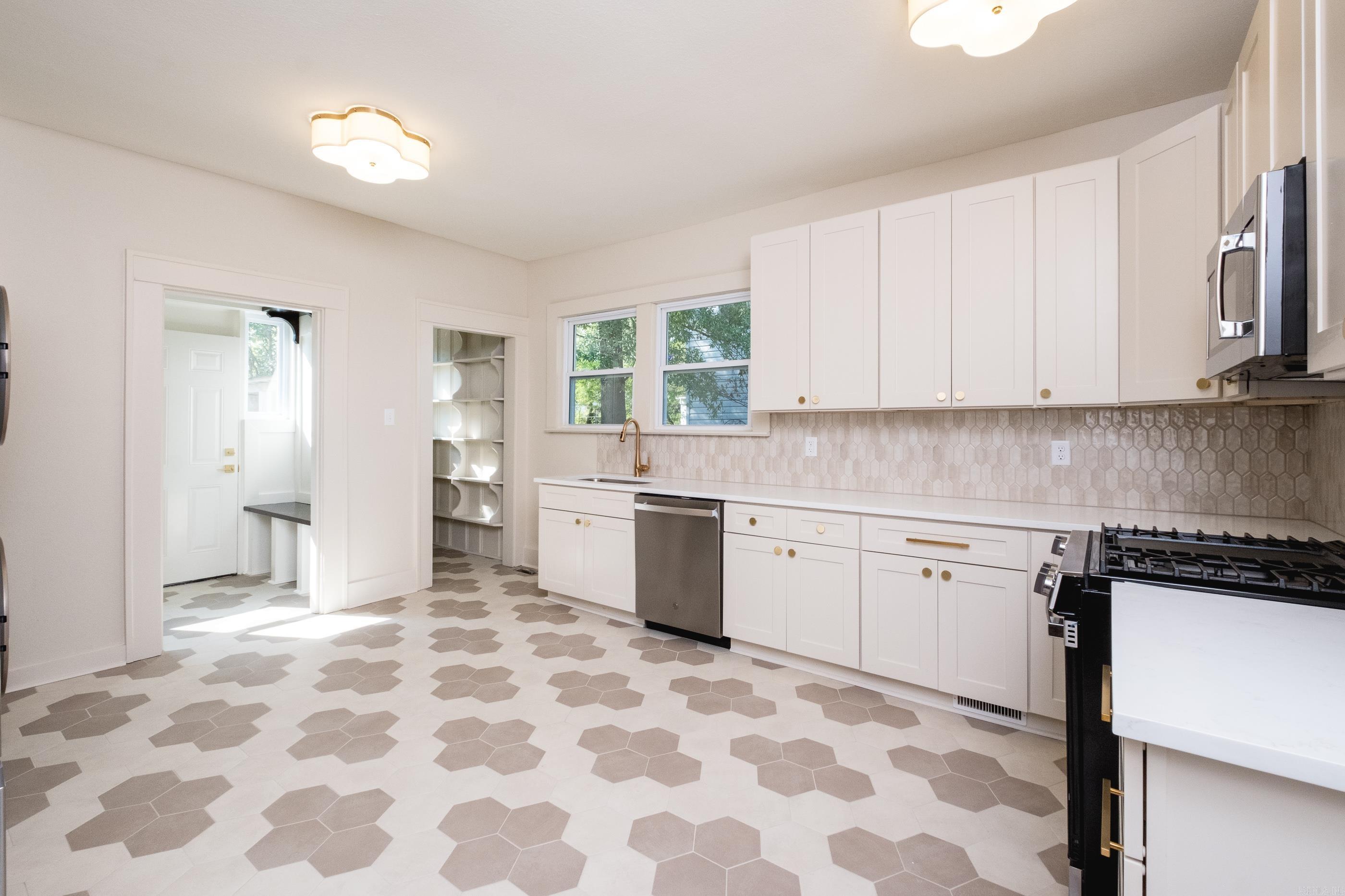 312 Valmar  Little Rock, AR