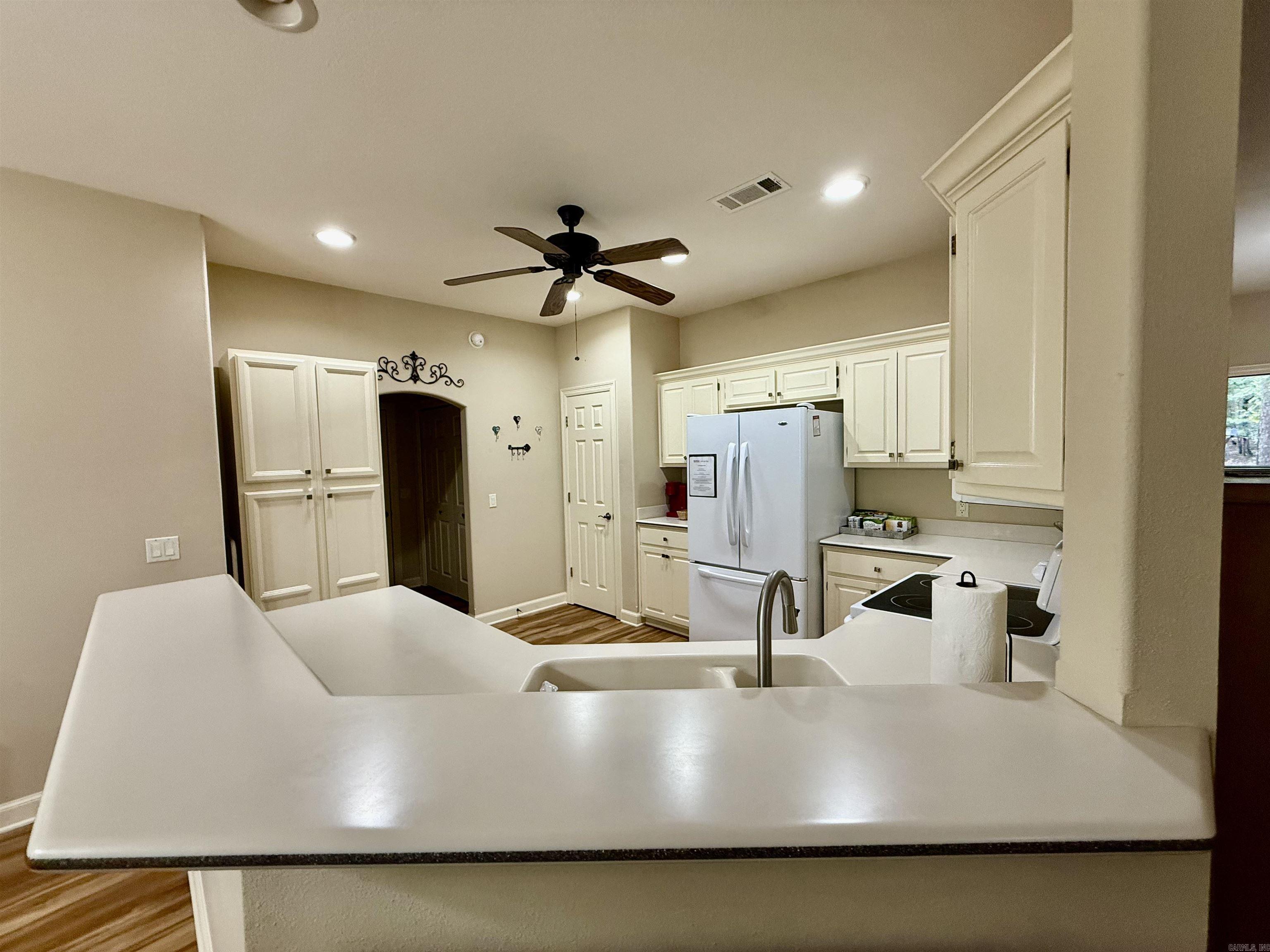 11 Zaragoza Way  Hot Springs Village, AR