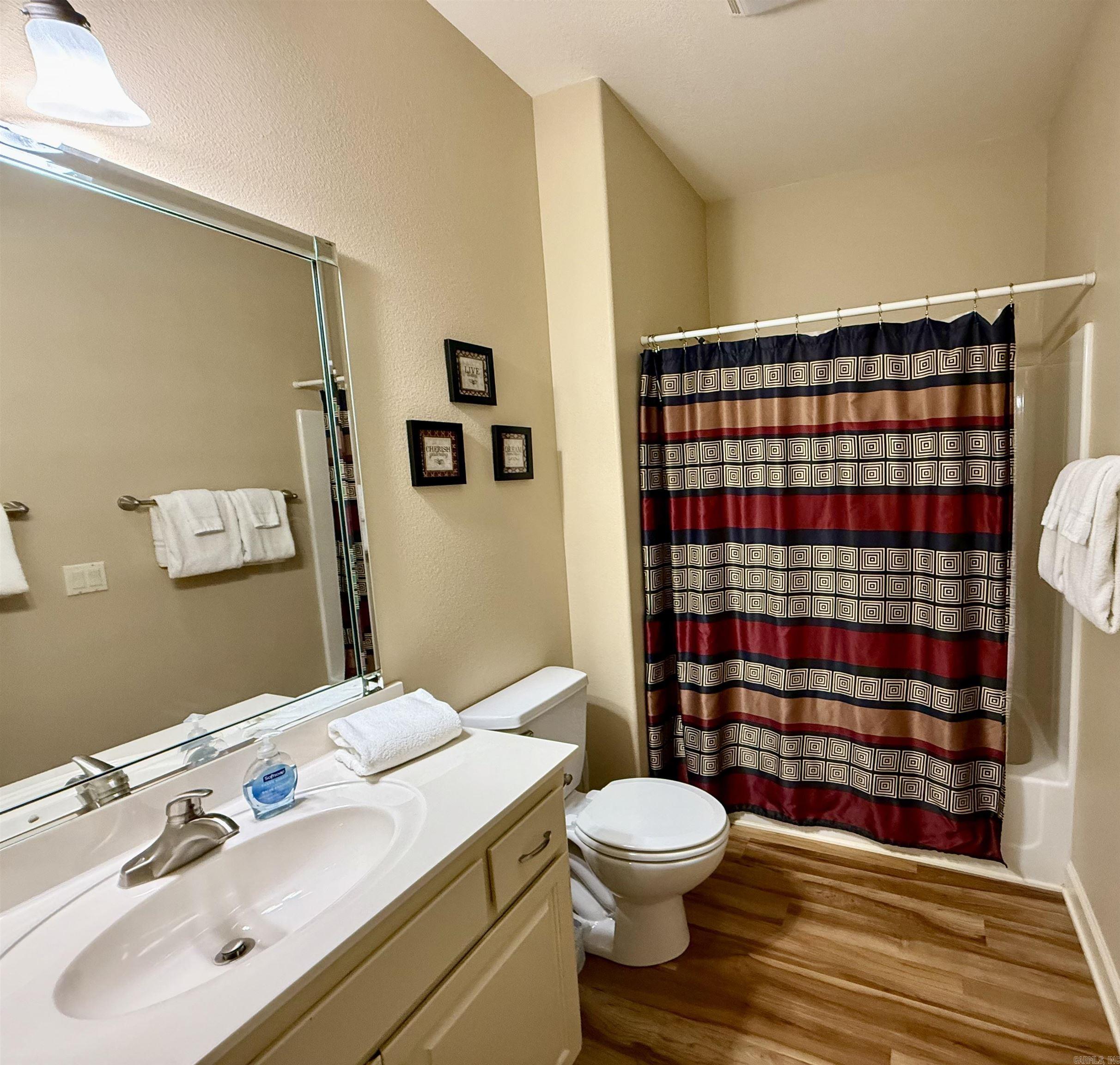 11 Zaragoza Way  Hot Springs Village, AR