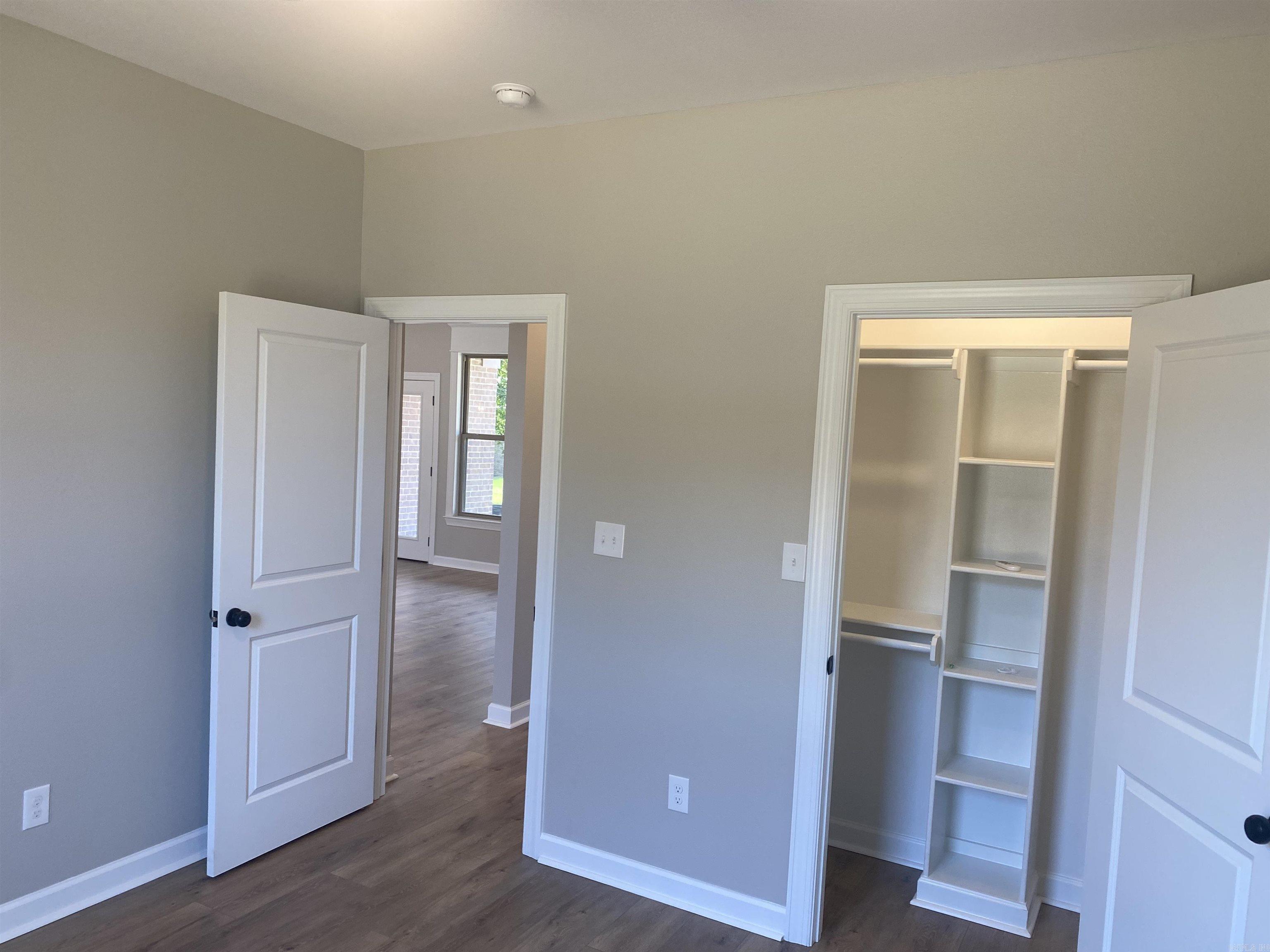 31 Hum  Sherwood, AR