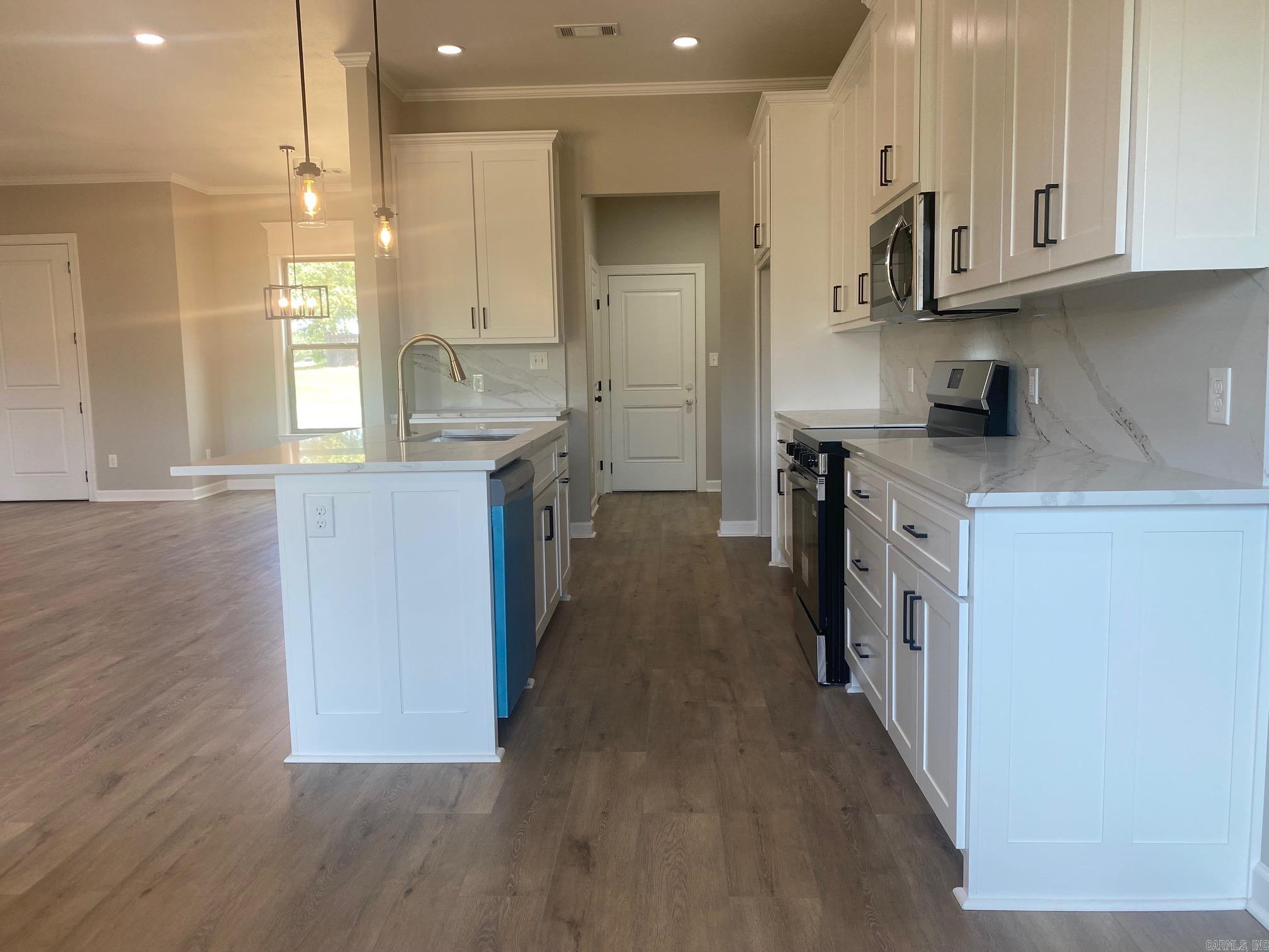 31 Hum  Sherwood, AR