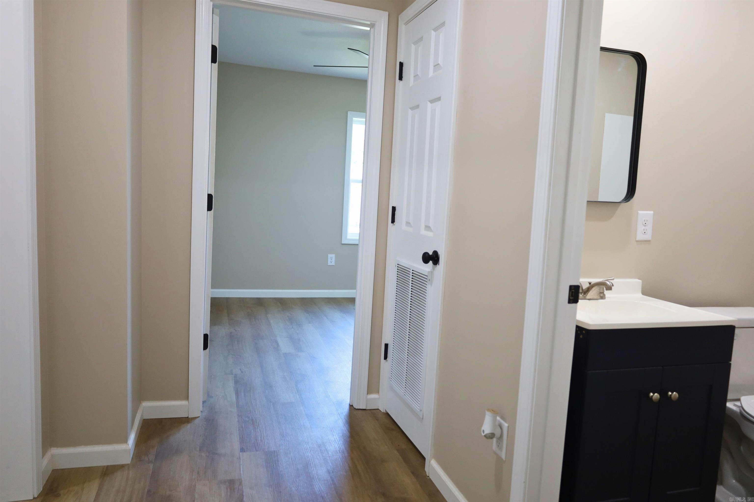 108 N 4th  Paragould, AR