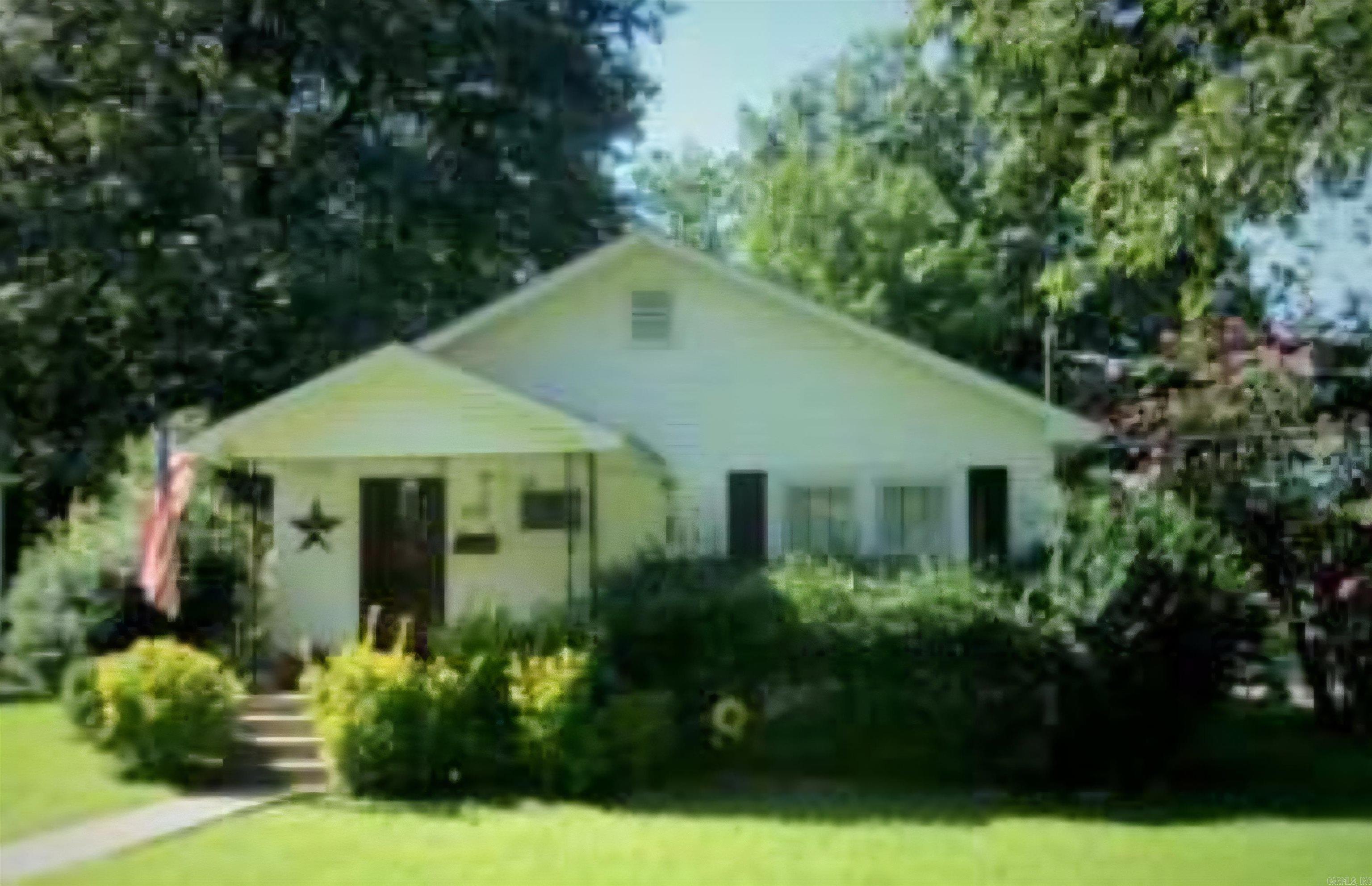 619 W 2Nd St  Rector, AR