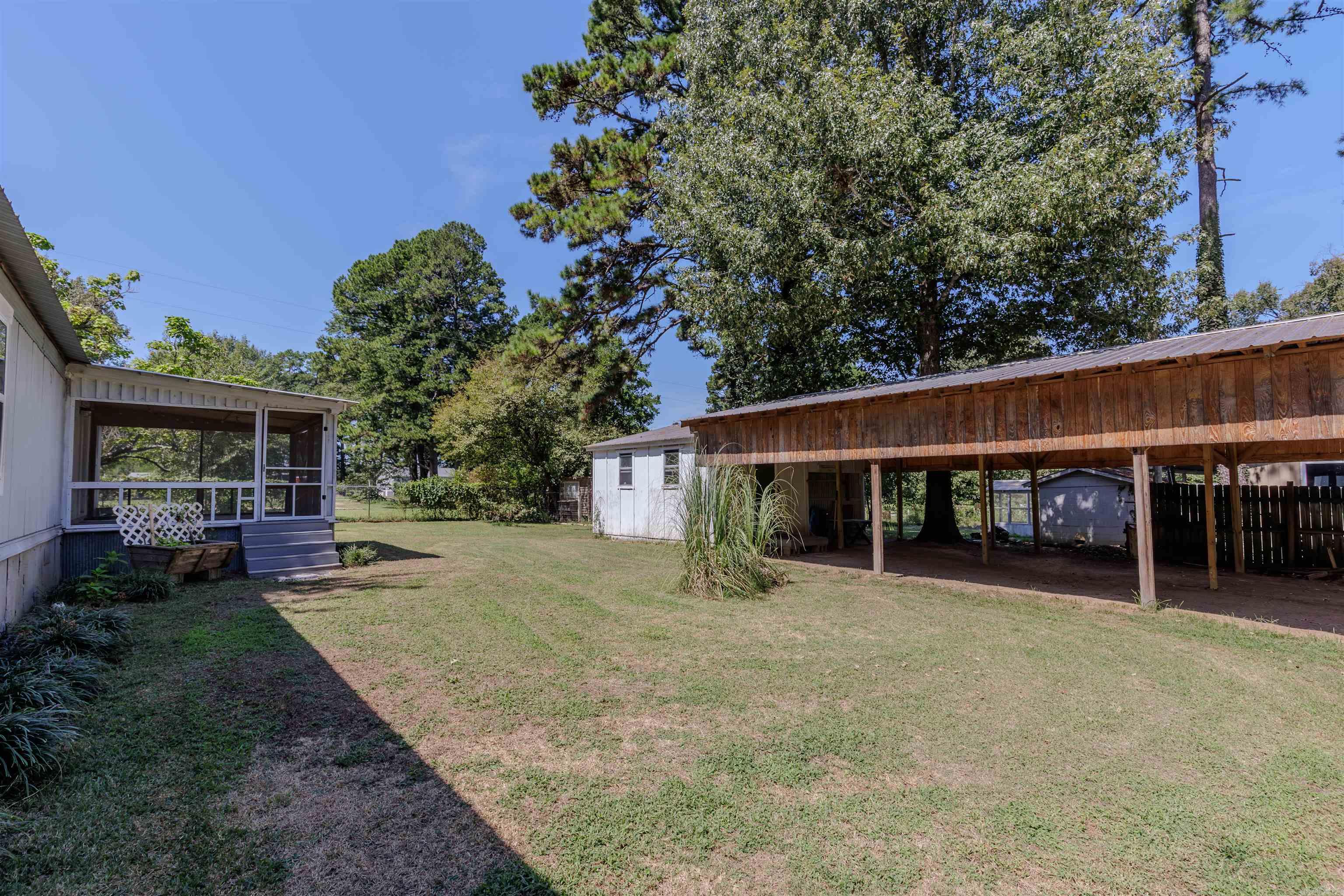 48 & 52 Bass  Perryville, AR