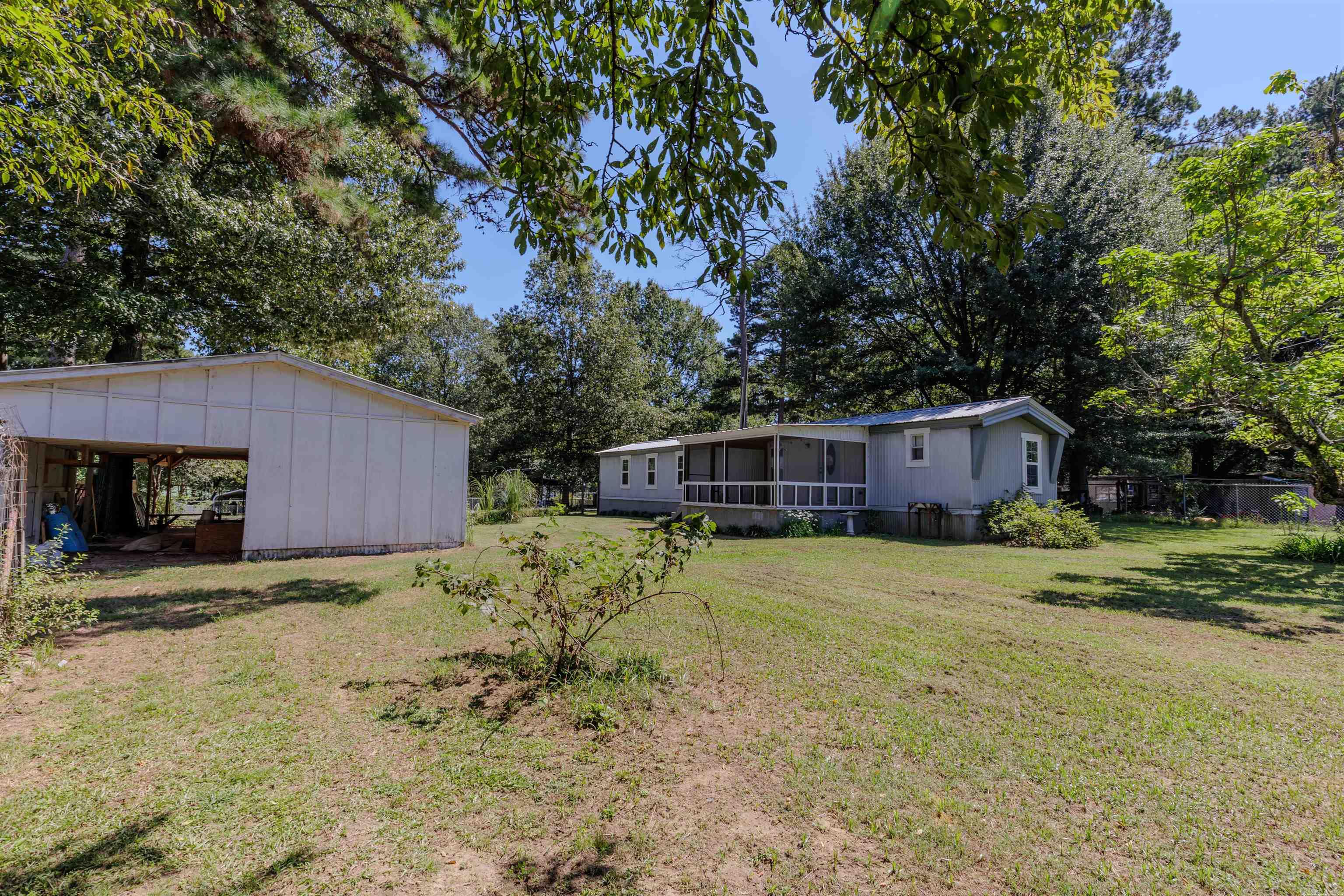 48 & 52 Bass  Perryville, AR