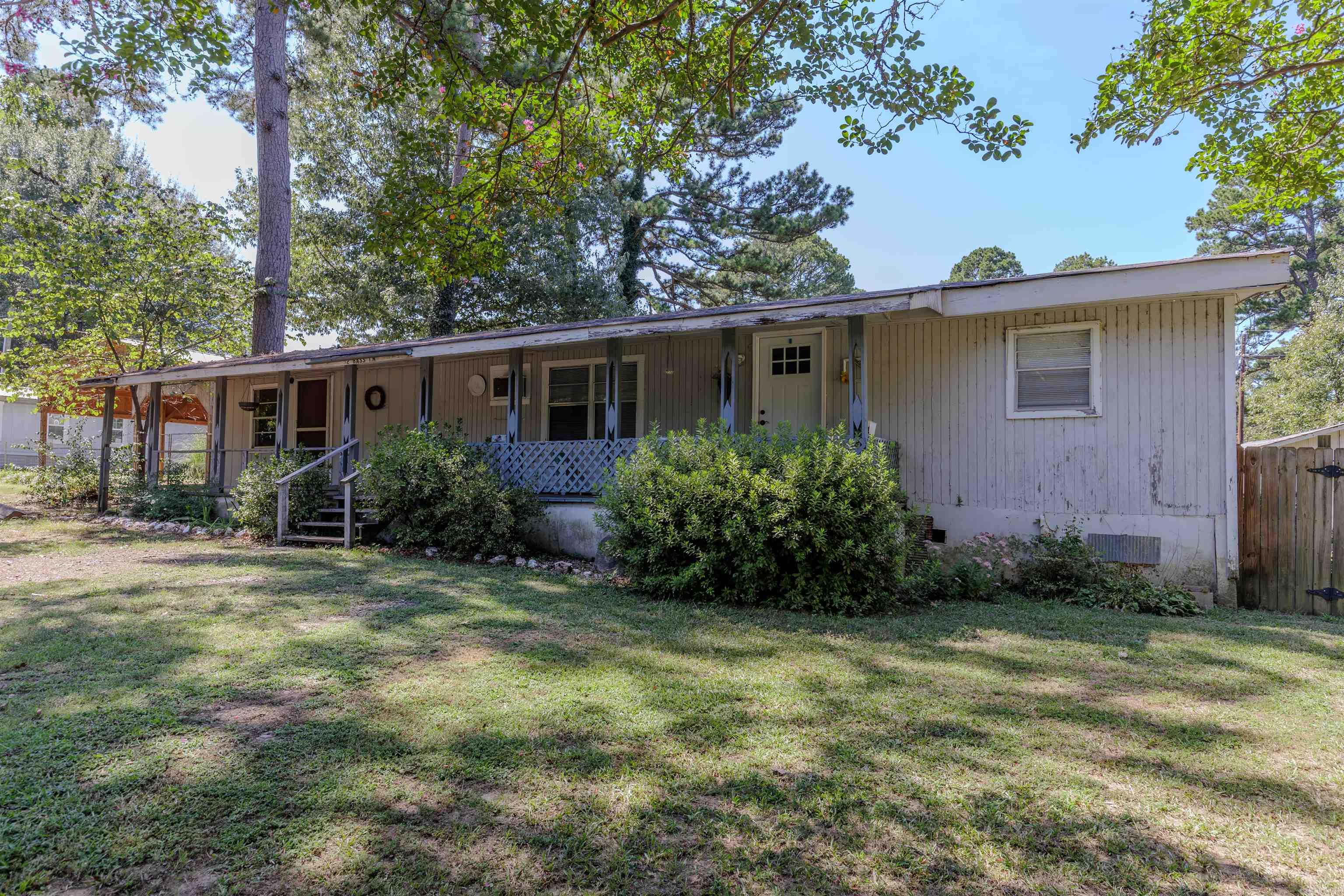 48 & 52 Bass  Perryville, AR
