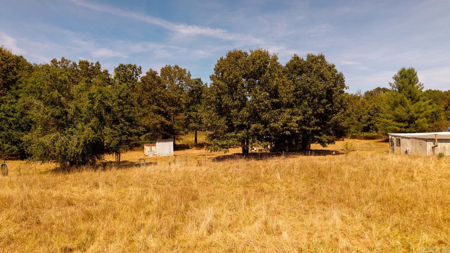 2000 County Road 100  Alton, MO