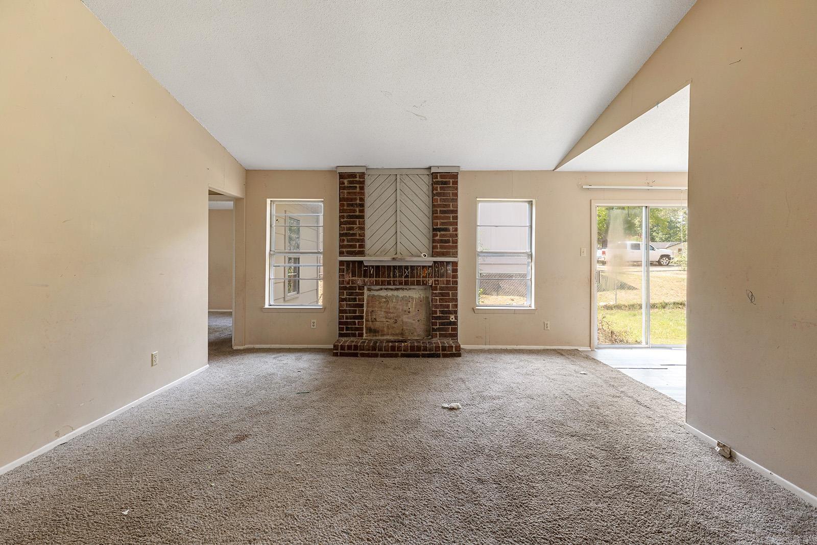 1704 Garfield Court Little Rock, AR 72204