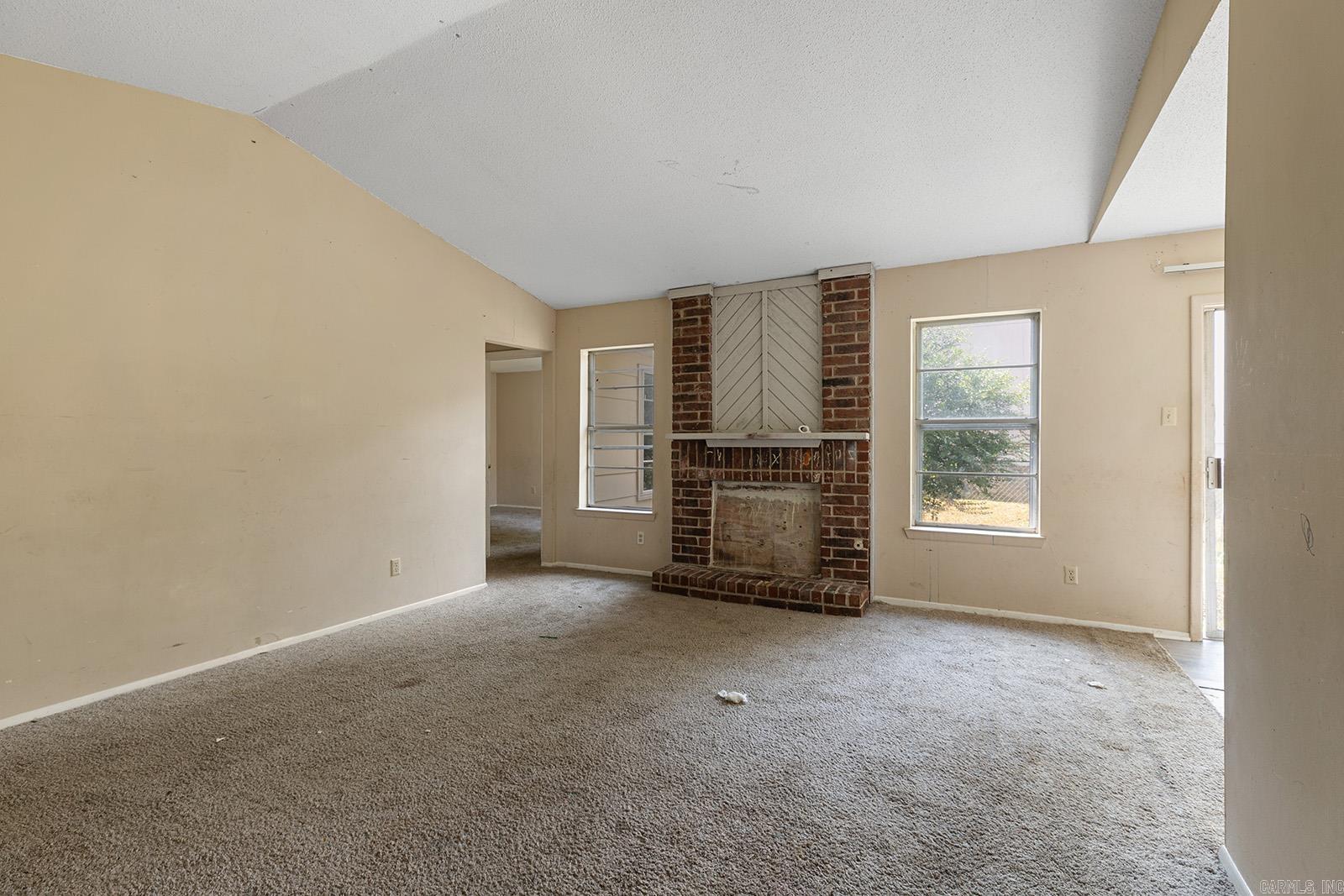 1704 Garfield Court Little Rock, AR 72204